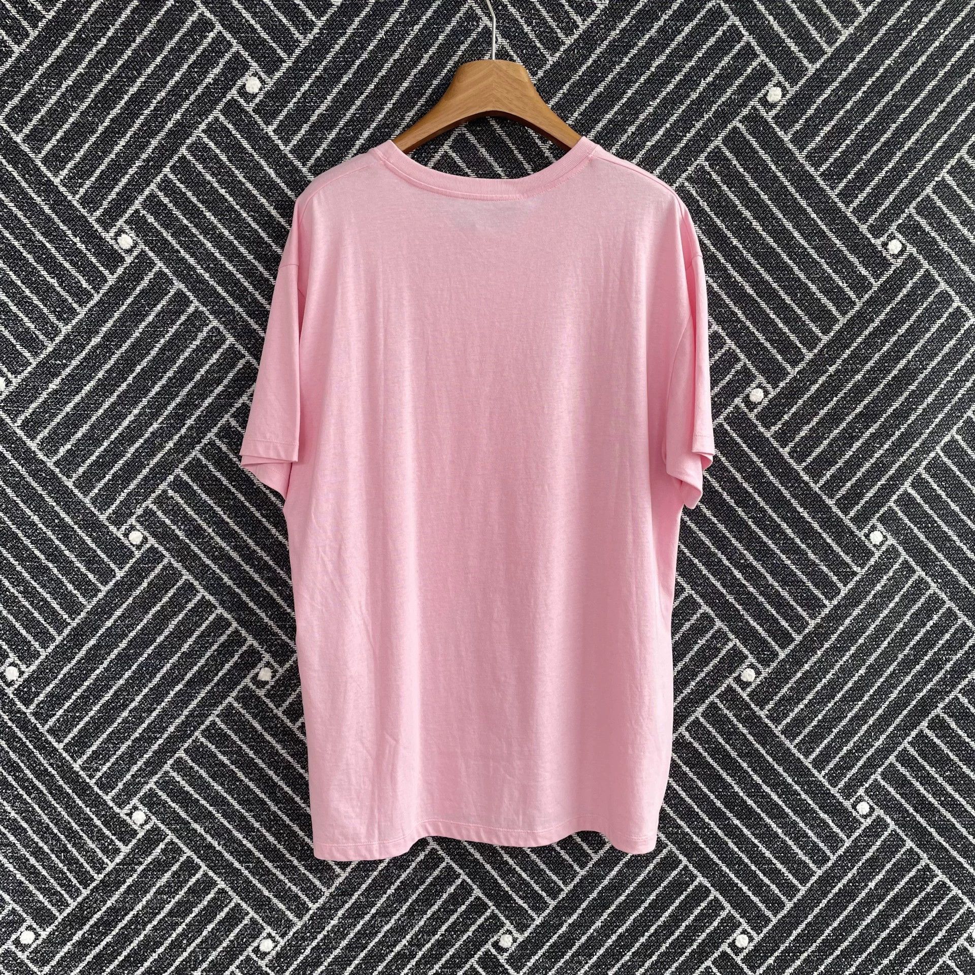 Gucci GUCCI Love Parade FW22 Banana Cat Pnk T-Shirt W M Size US M / EU 48-50 / 2 - 2 Thumbnail