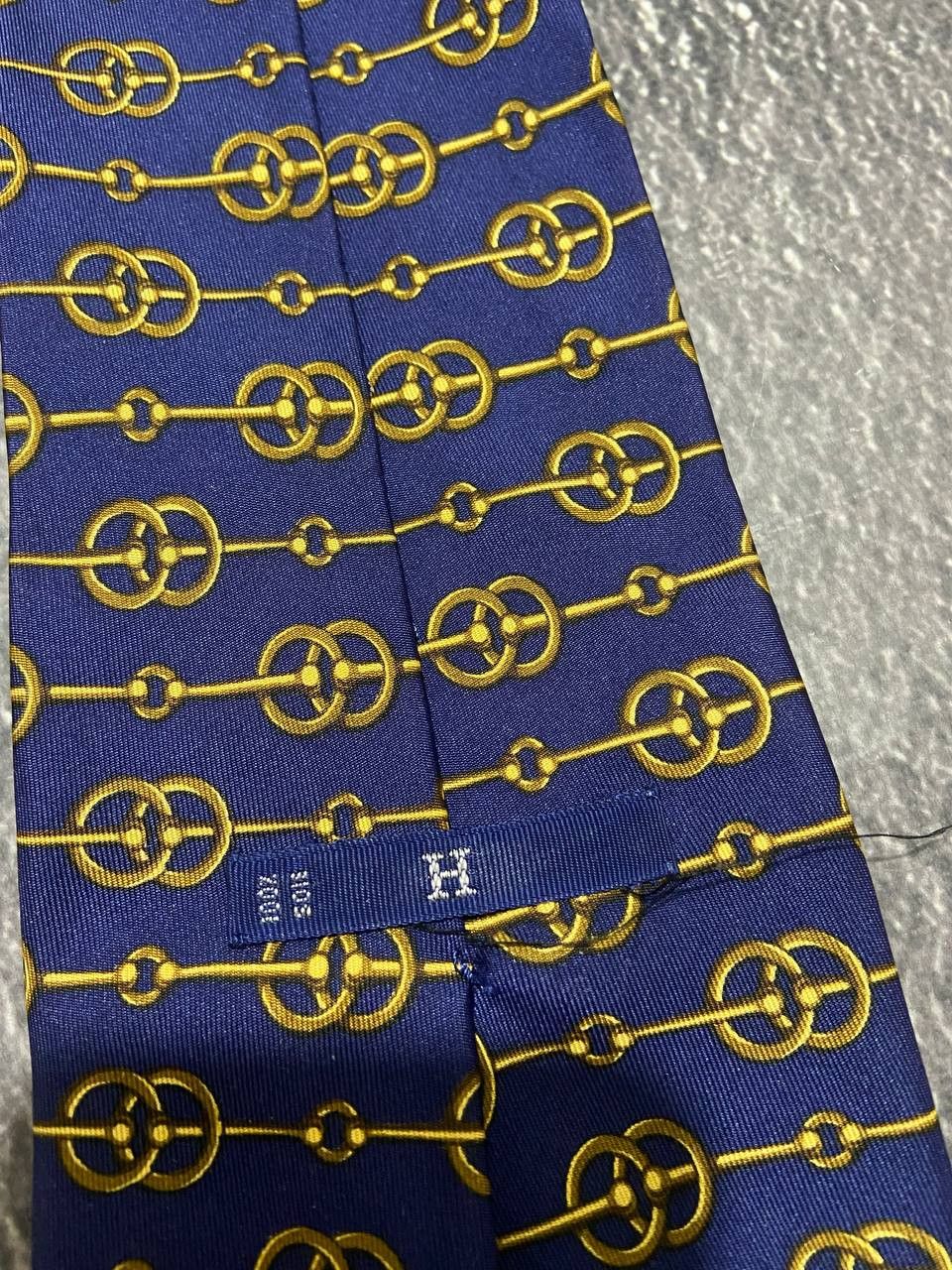 Hermes Vintage Hermes Mors et Gourmettes silk tie Size ONE SIZE - 5 Thumbnail
