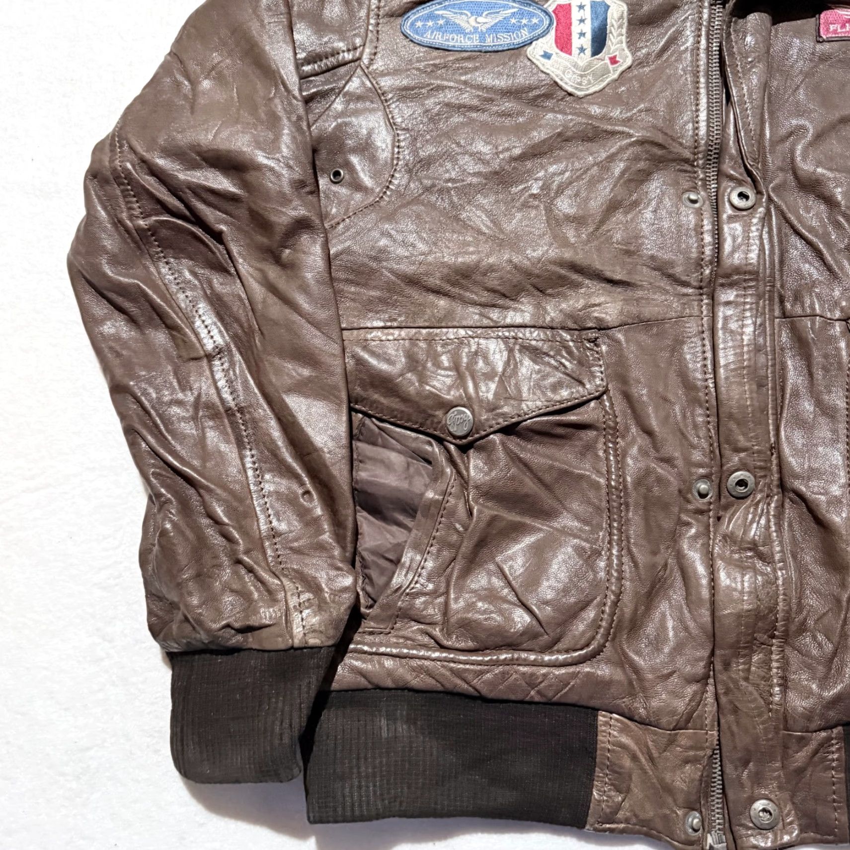 Vintage VINTAGE Gipsy Leather Flight Aviator Jacket Brown Men Medium Brown Military Patches Jacket Size US M / EU 48-50 / 2 - 6 Thumbnail