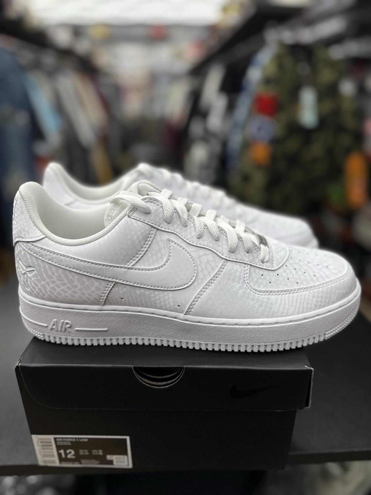 Nike Nike Kobe Bryant Air Force 1 Low Forever White Mamba (12) Size US 12 / EU 45 - 11 Thumbnail