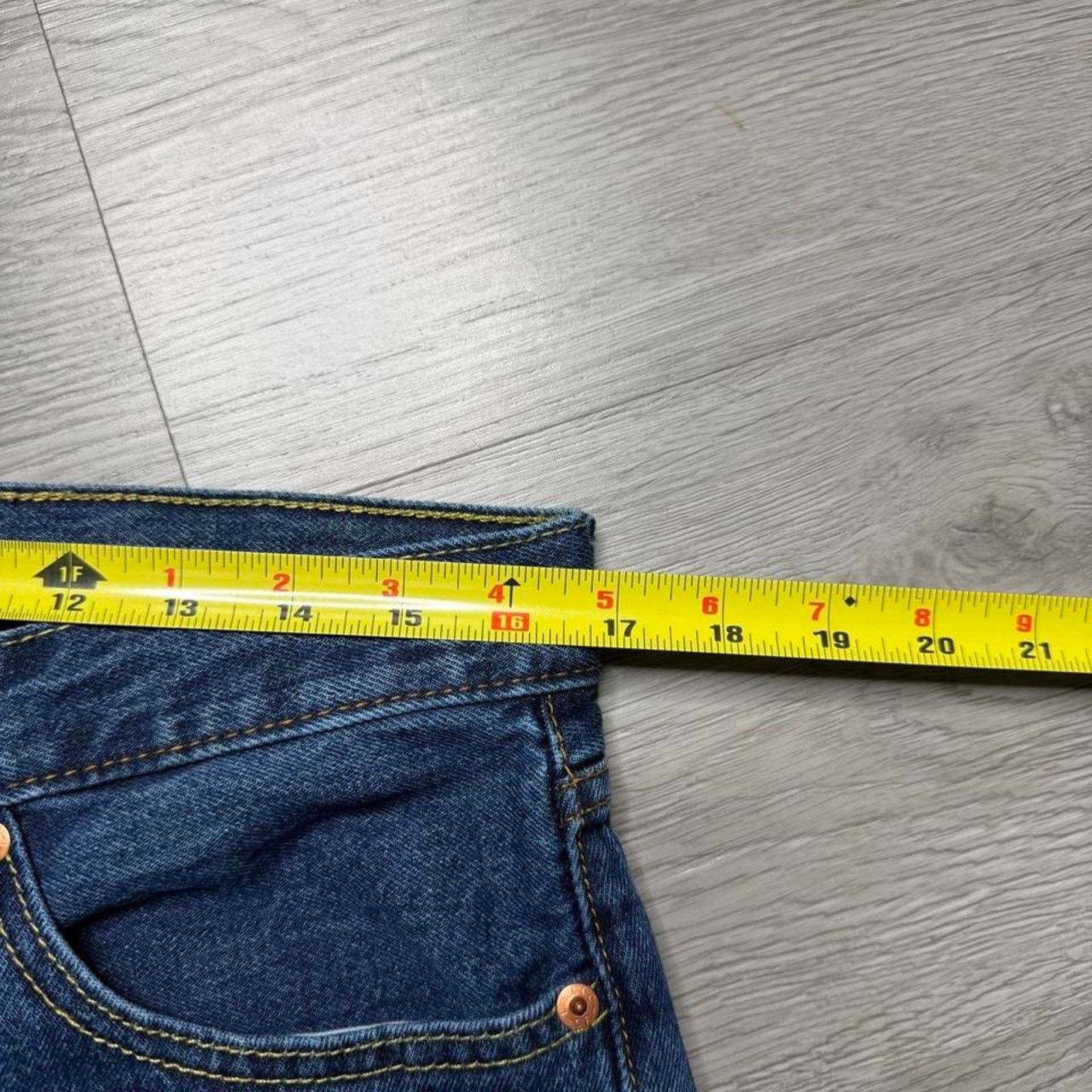 Levi's Levi’s Strauss 505 Regular Fit Straight Leg Denim Jean 33x34 Size US 33 - 4 Thumbnail