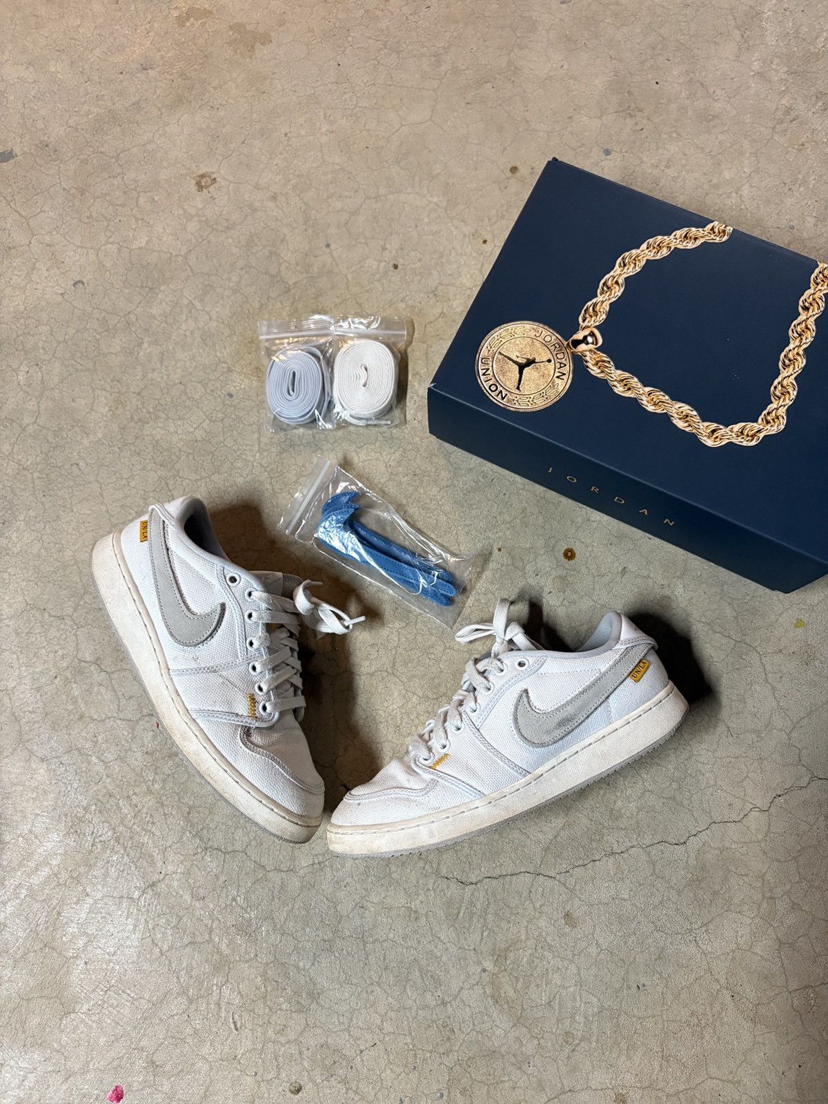 Nike Size 7.5 - Jordan 1 Retro AJKO Low SP Union White Canvas Size US 7.5 / EU 40-41 - 1 Thumbnail