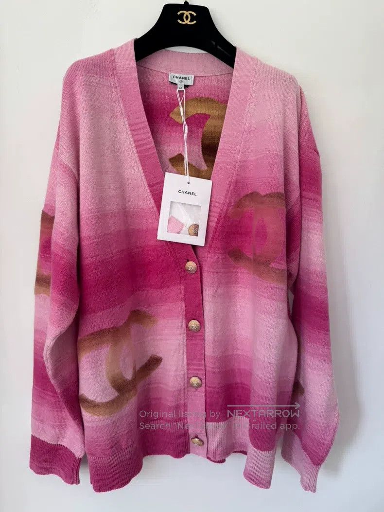 Chanel Chanel Pink knitted cardigan of the early spring vacation Size S / US 4 / IT 40 - 1 Thumbnail