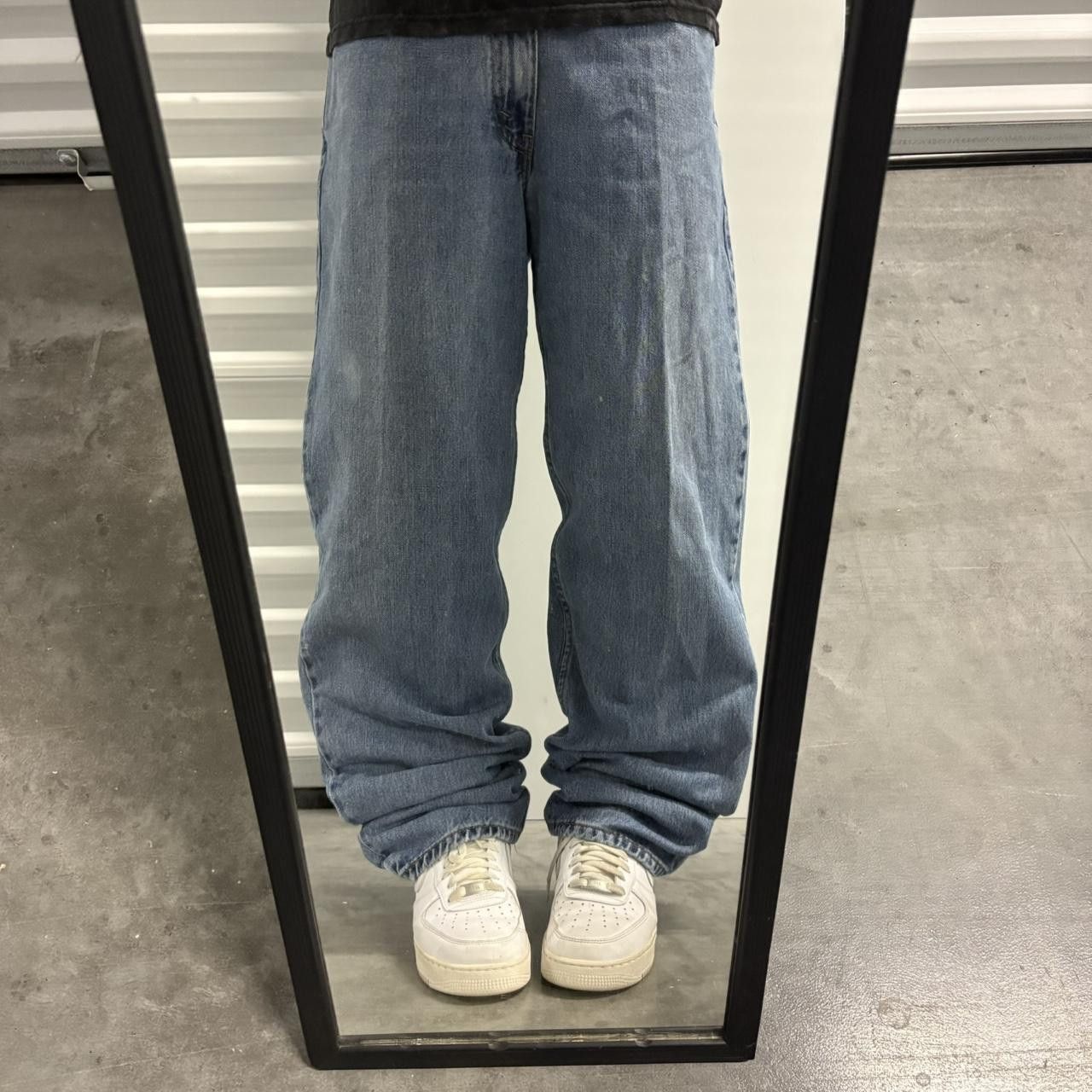 Vintage Crazy Vintage Y2K/2000s Super Baggy Levis Medium Wash Denim Jeans Size US 36 / EU 52 - 1 Thumbnail