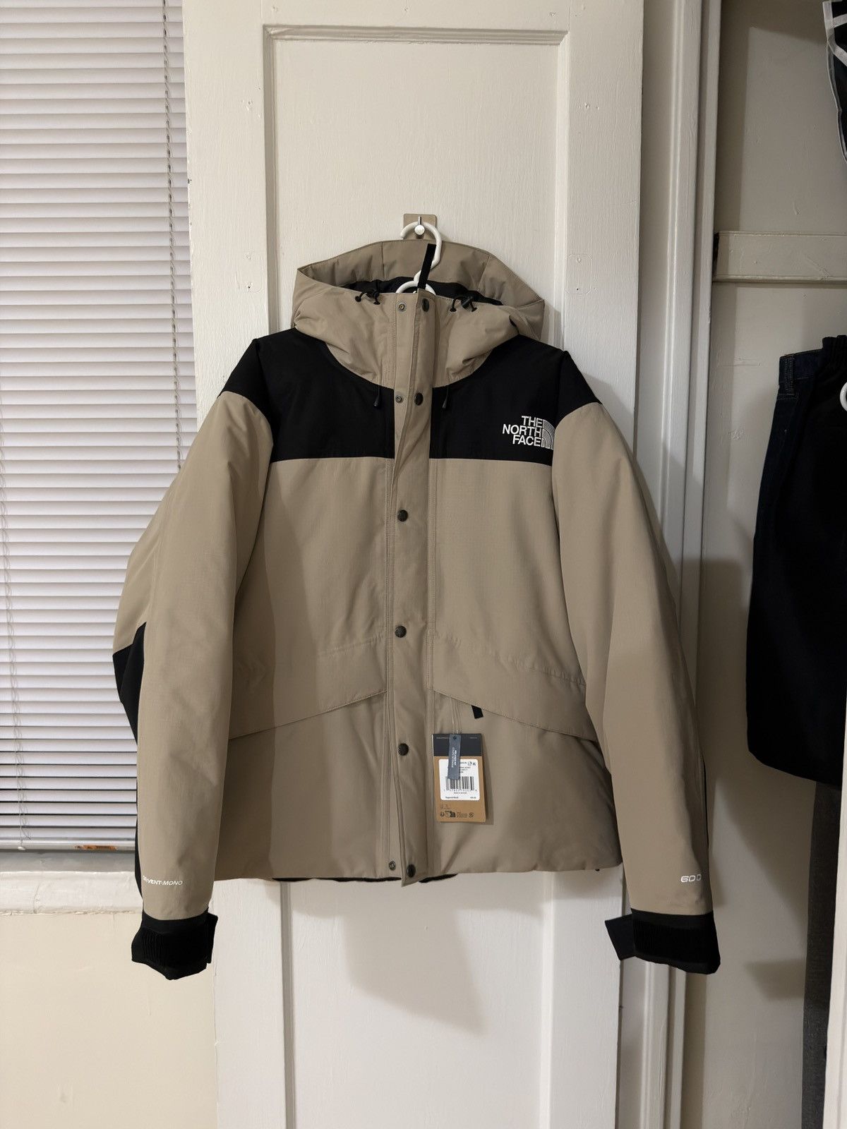 The North Face The North Face Mountain Down Jacket Size US M / EU 48-50 / 2 - 2 Thumbnail