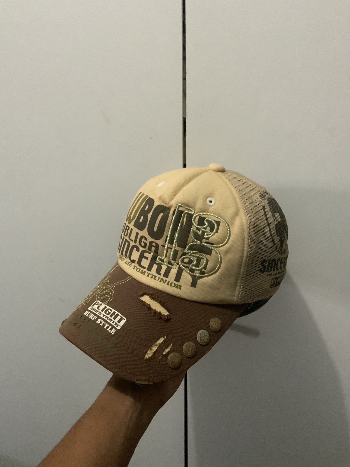 Japanese Brand WBone Obligation Distressed Trucker Hat Size ONE SIZE - 1 Thumbnail