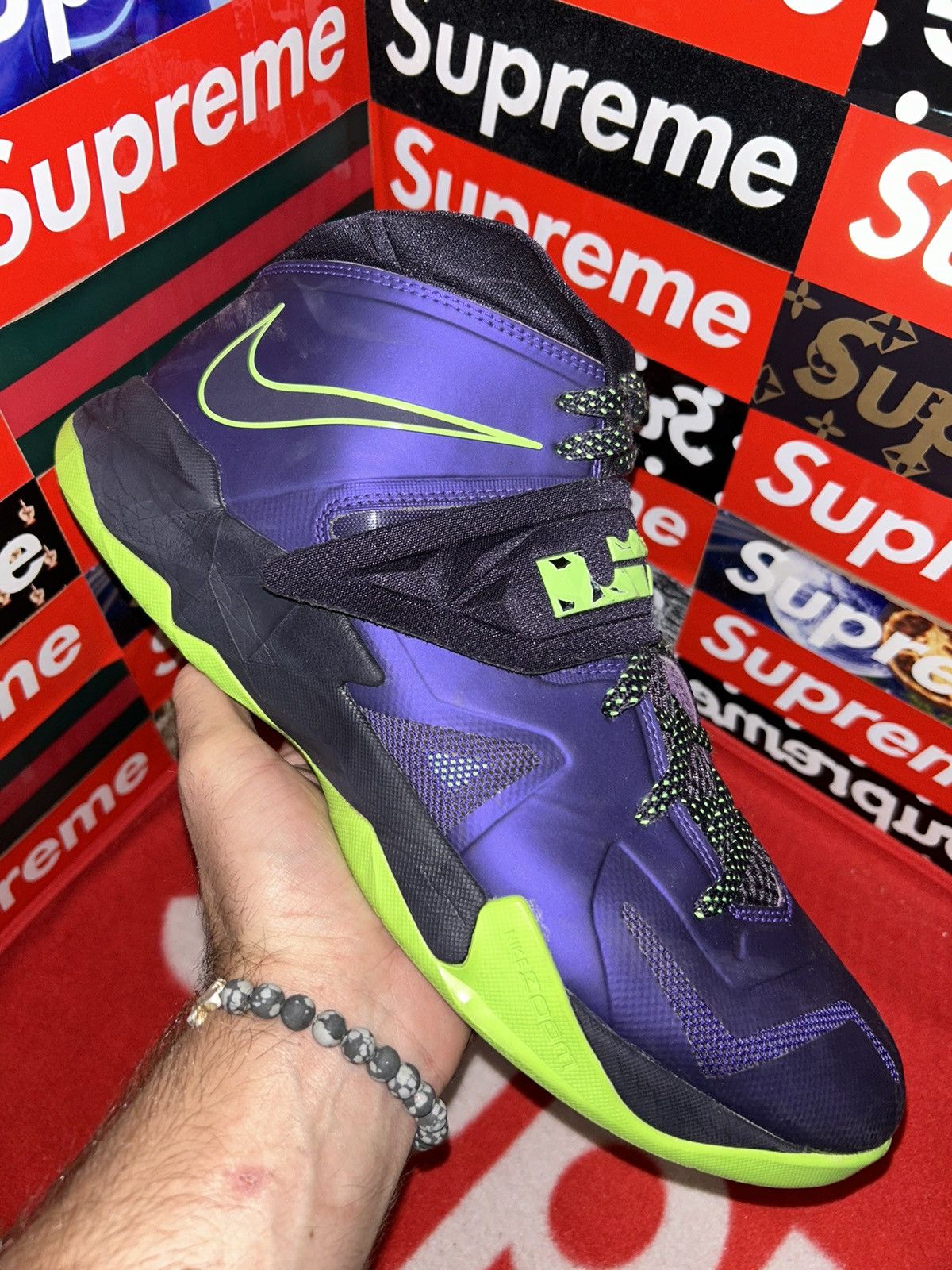 Nike Nike LeBron Zoom Soldier 7 VII 599264-500 size 13 with box Size US 13 / EU 46 - 8 Thumbnail