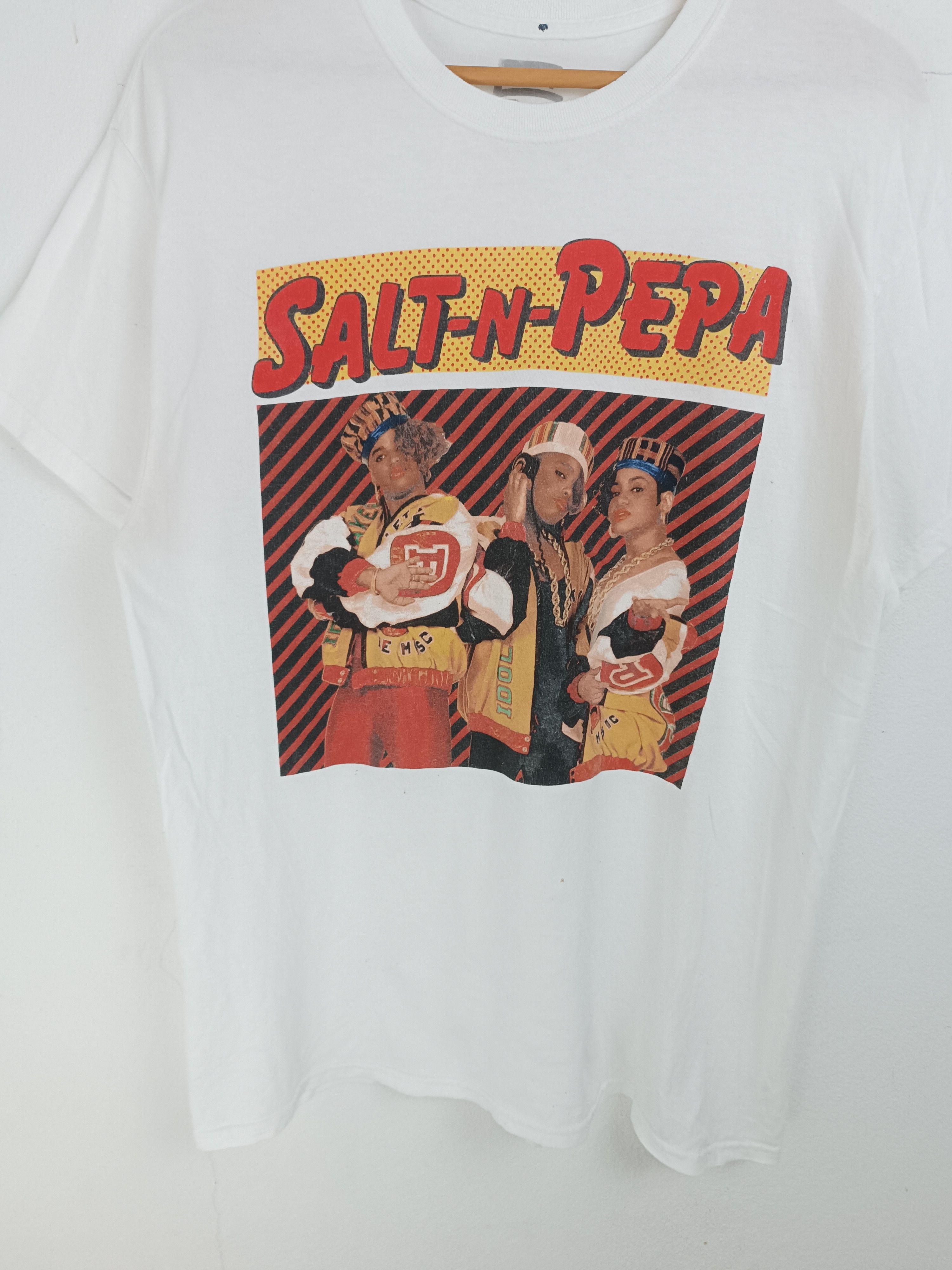 Rap Tees VINTAGE SALT N PEPA RAP HIP HOP TEE TLC MISSY SNOOP Size US L / EU 52-54 / 3 - 6 Thumbnail