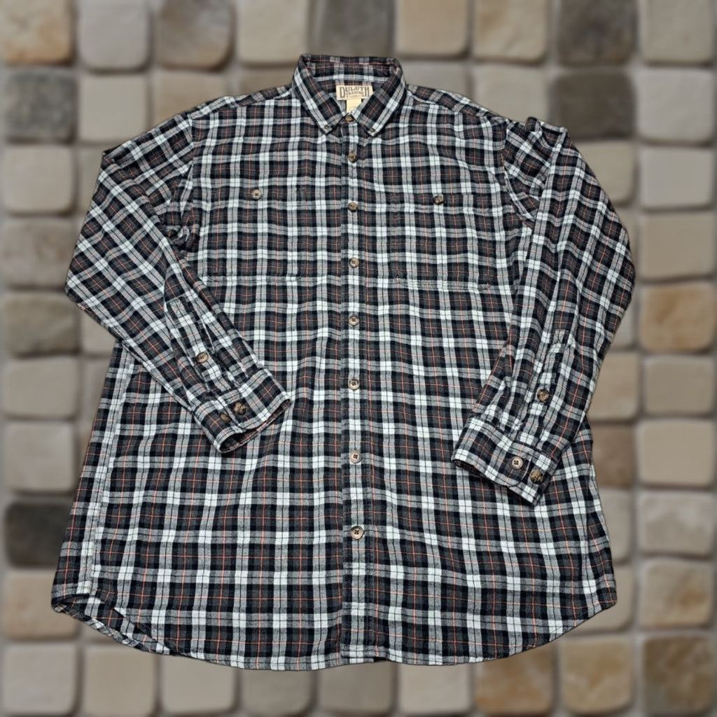 CO Duluth Flannel Shirt Mens L Button-Up Black Gray Plaid Long Sleeve Shirt Size US L / EU 52-54 / 3 - 1 Thumbnail