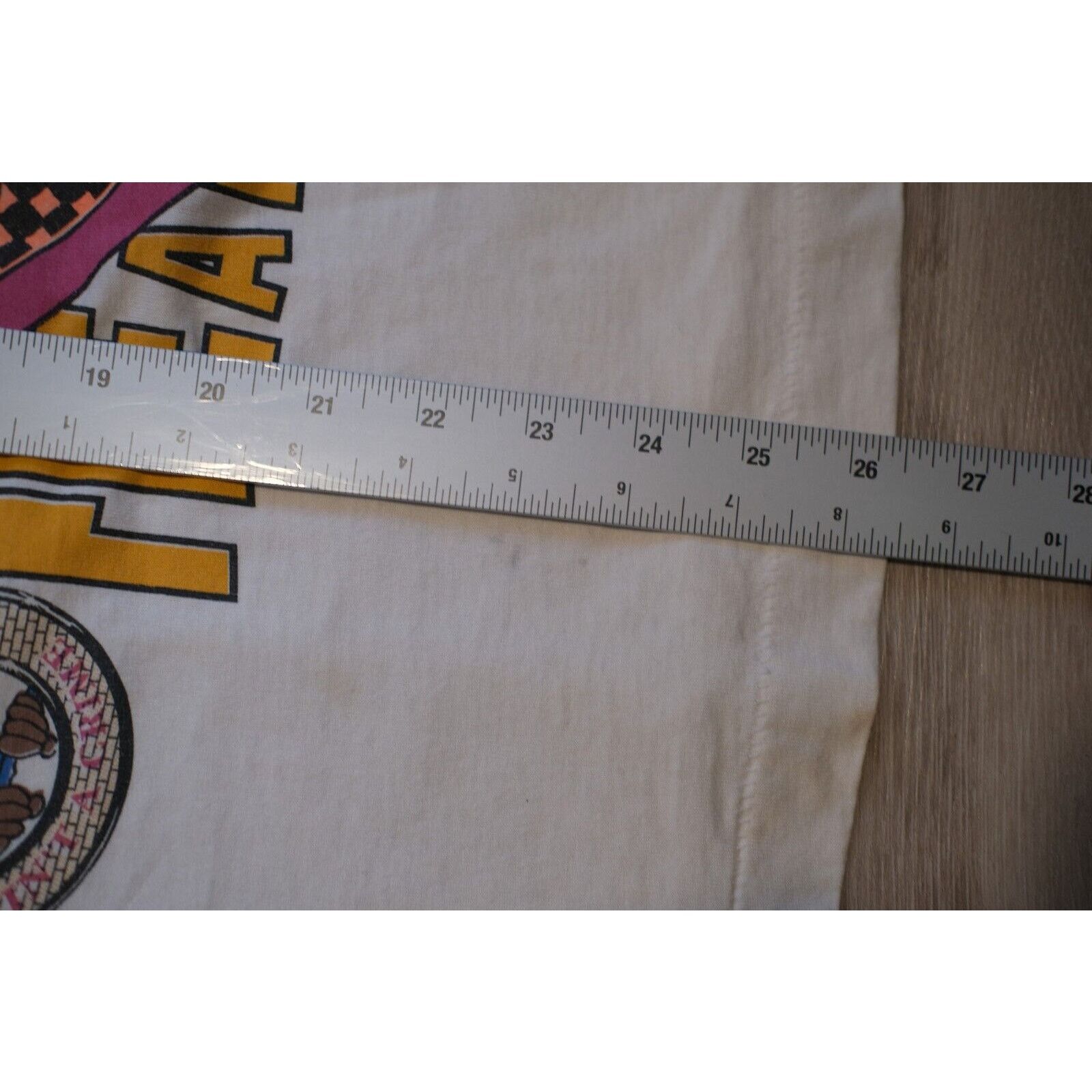 Fruit Of The Loom Vintage 1995 Fruit of Loom Freak Nic 95 Shirt Large White Size US L / EU 52-54 / 3 - 7 Thumbnail