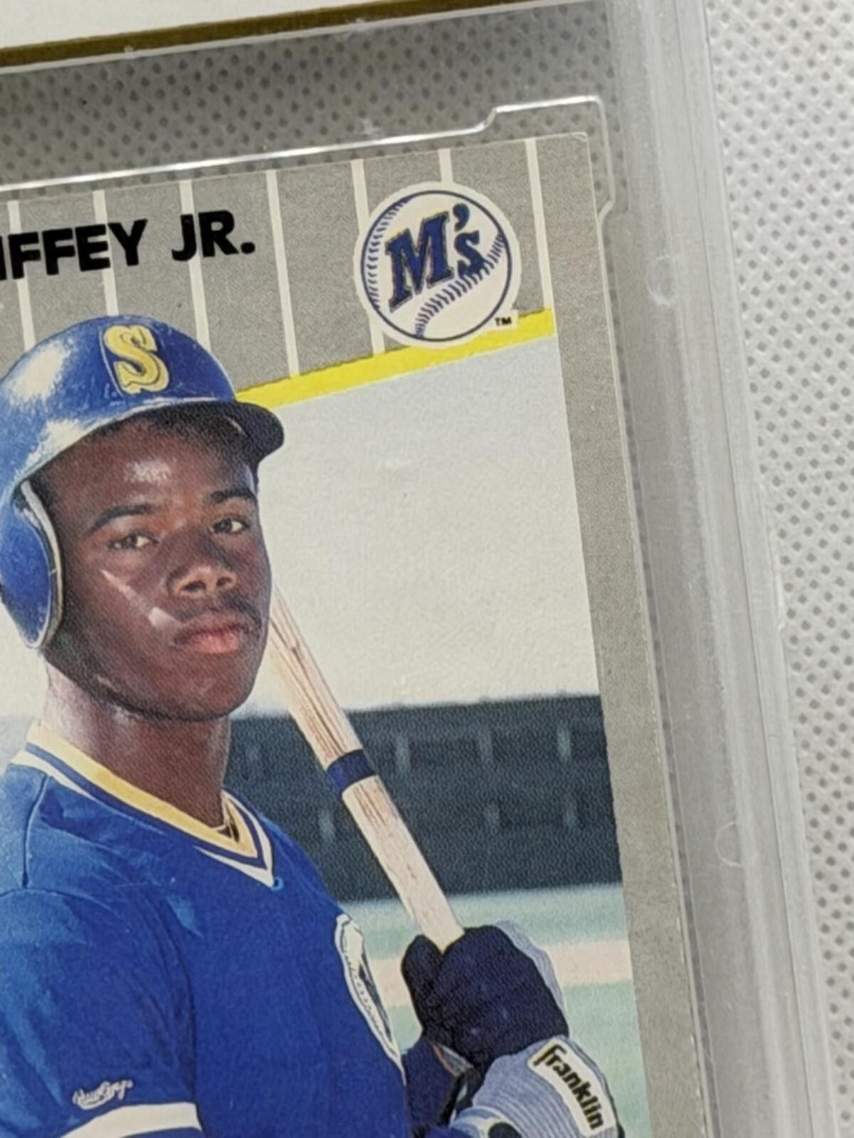 Golf le Fleur 1989 Fleer Ken Griffey Jr. #548 Rookie Baseball Card Graded Size ONE SIZE - 4 Thumbnail