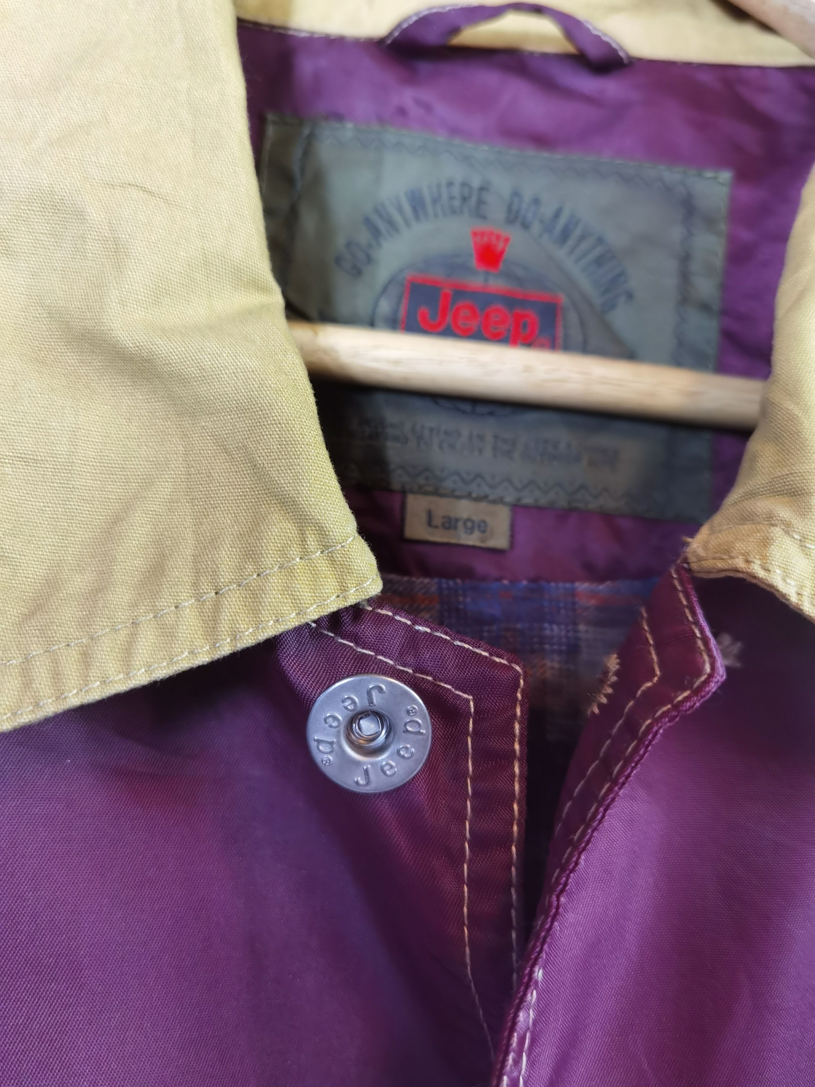 G10 VINTAGE CHECK JEEP COACH JACKET MAROON