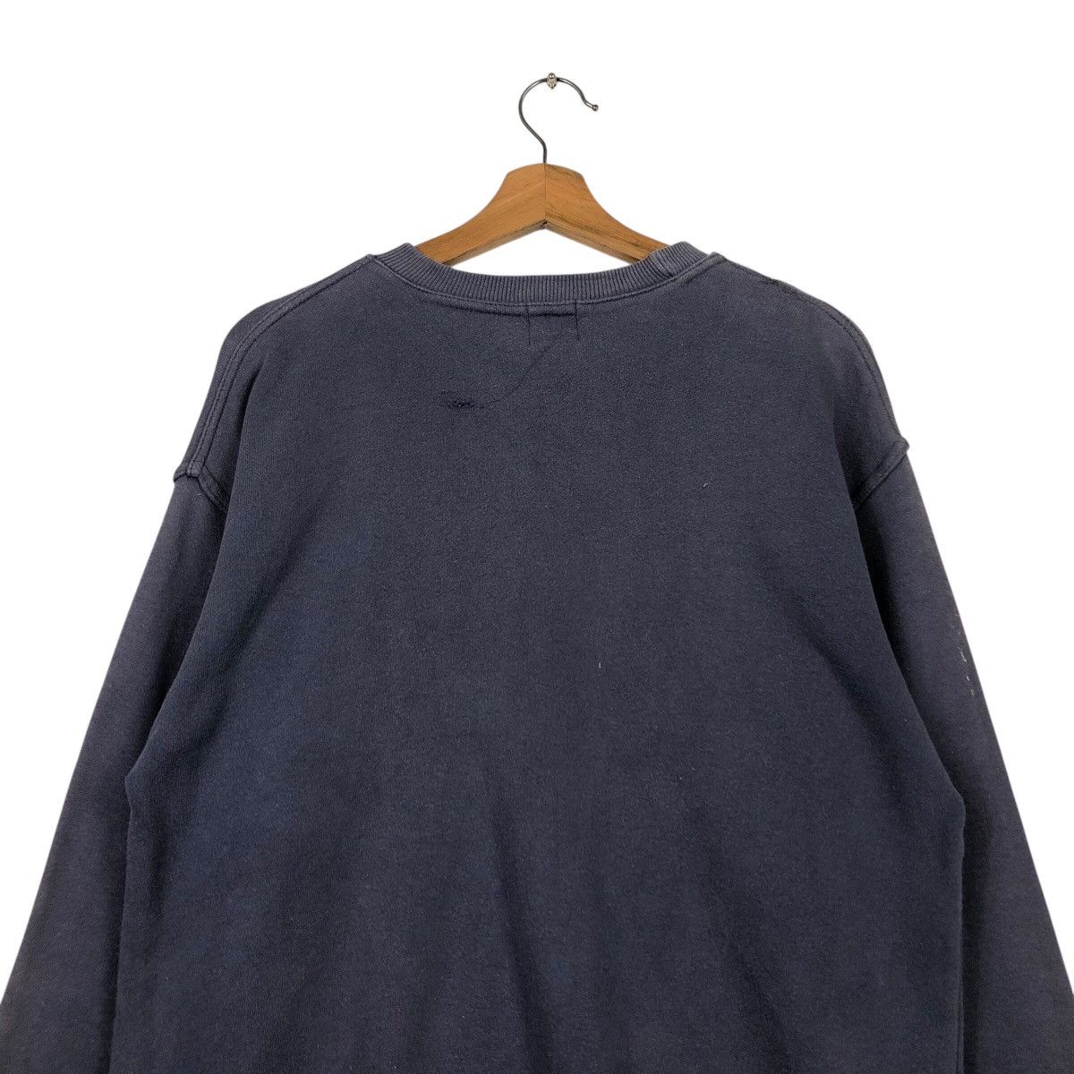 Japanese Brand Rasty 1971 Sun-Faded Navy Crewneck – Rainbow Stitch Vintage Size US M / EU 48-50 / 2 - 10 Thumbnail