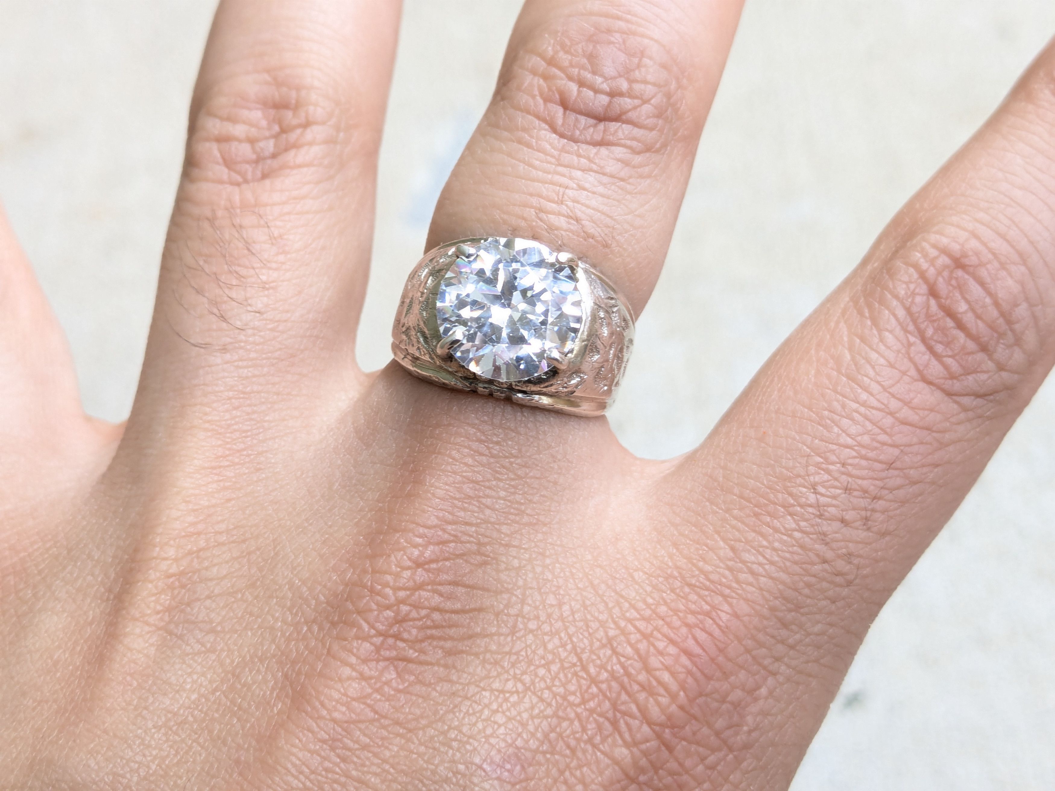 Jewelry Vintage Sterling Silver Ring CZ Round 8.75 Clear Size ONE SIZE - 10 Thumbnail