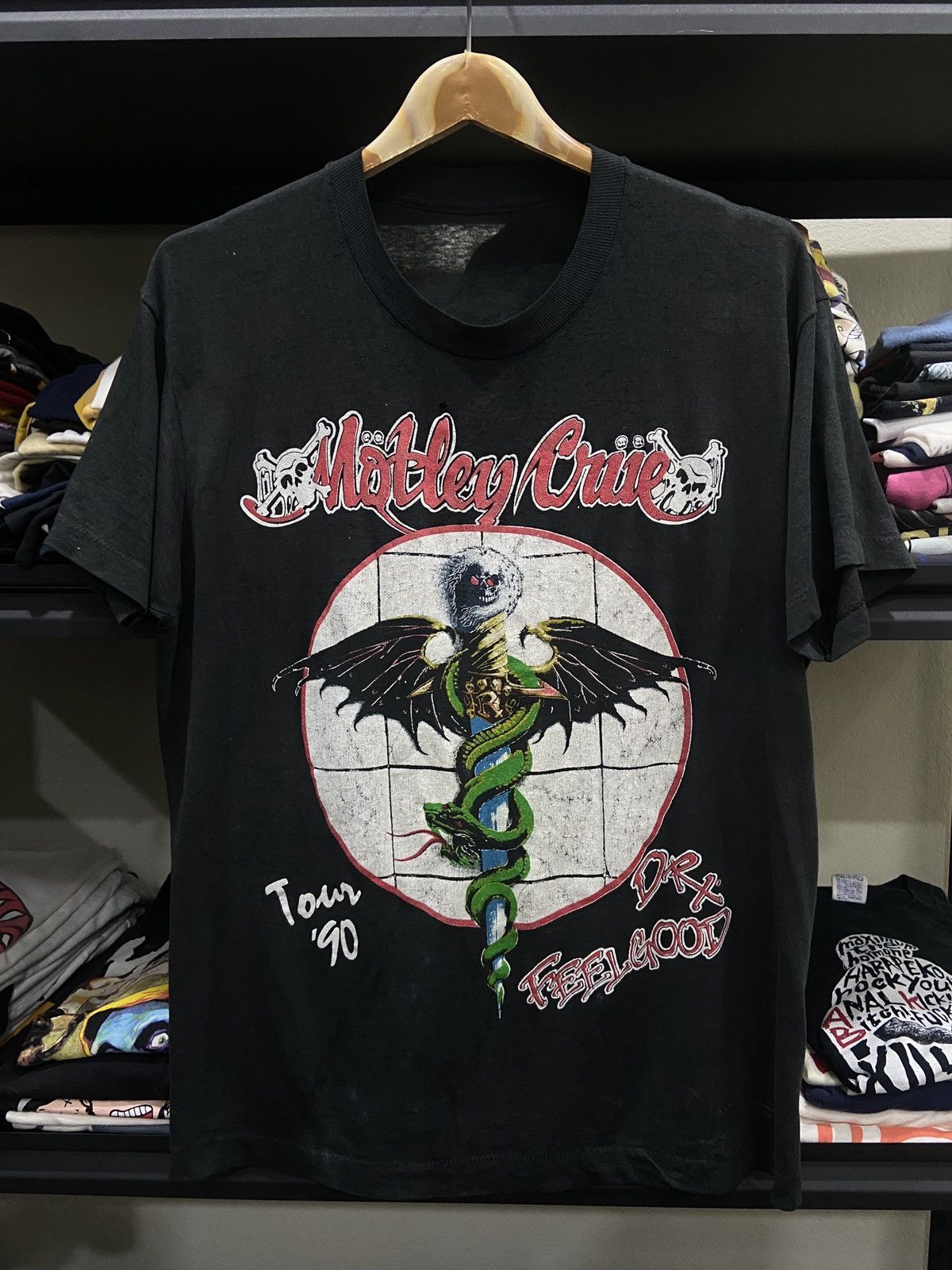 Band Tees × Vintage Vintage 1990s Motley Crue Dr. Feelgood Tour Band TShirt Size US L / EU 52-54 / 3 - 1 Thumbnail