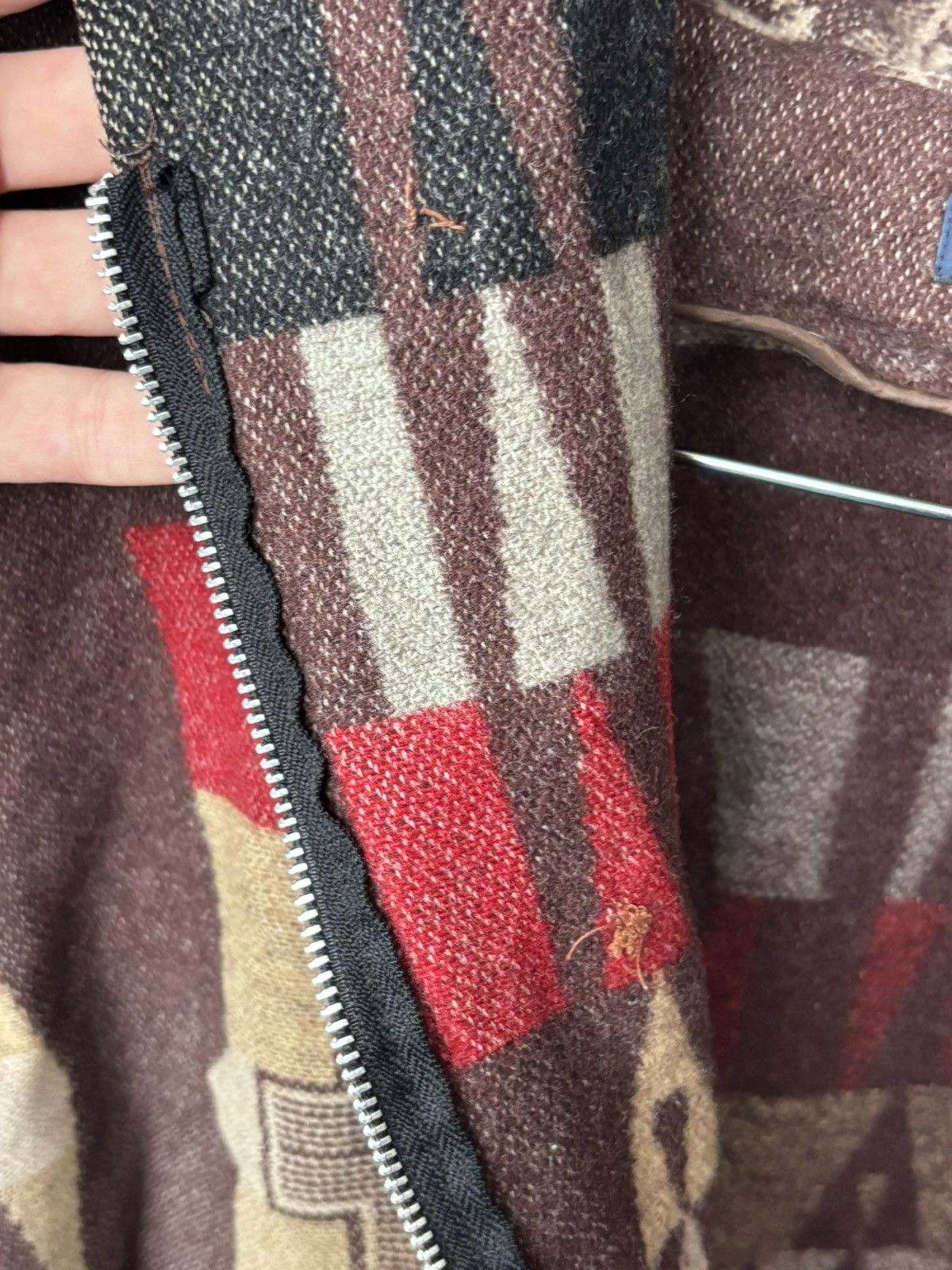 Ralph Lauren Vintage Ralph Lauren Aztec Wool Hooded Jacket Size US L / EU 52-54 / 3 - 16 Thumbnail