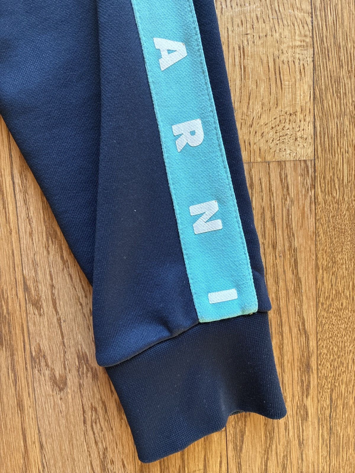 Marni Marni Logo Tape Detail Sweater Size M / US 6-8 / IT 42-44 - 4 Thumbnail