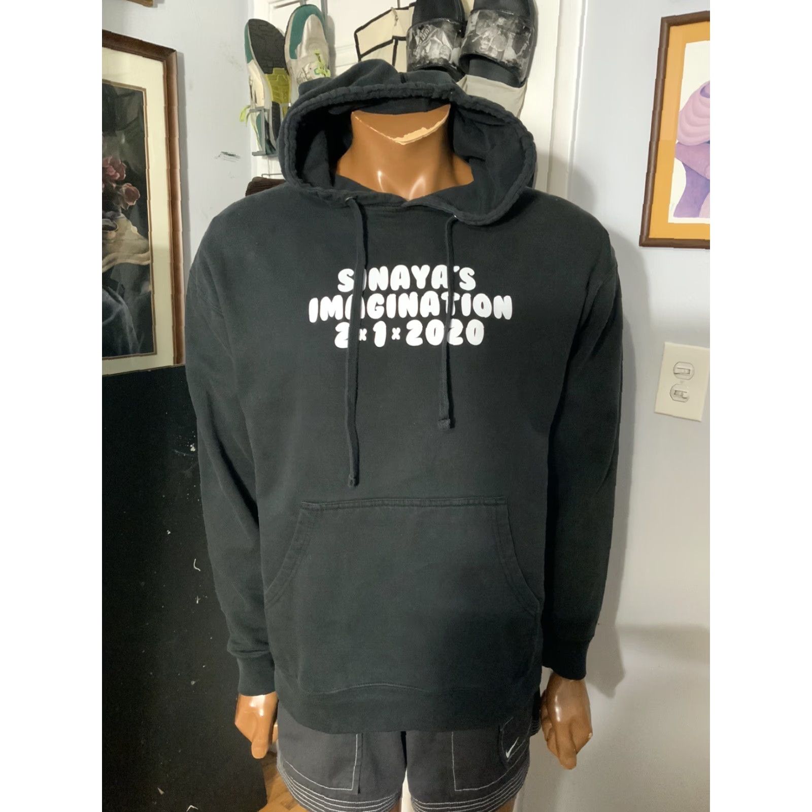 Vintage VINTAGE Marshmello Sinaya’s Imagination 2020 Electronic Mellogang Merch Hoodie L Mens Black Pullover Size L Size US L / EU 52-54 / 3 - 7 Thumbnail