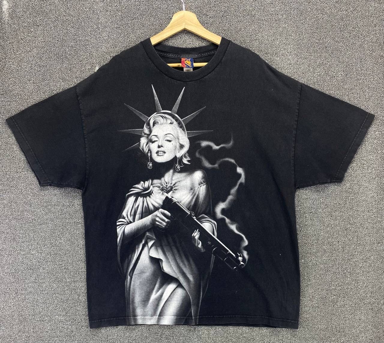 Band Tees Vintage Marilyn Monroe Punk Rock Band Tees T Shirts Size US XL / EU 56 / 4 - 1 Thumbnail