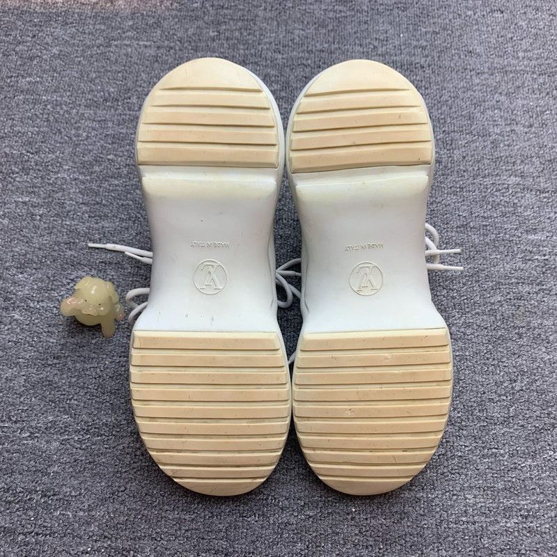 Louis Vuitton Louis Vuitton White and Brown Low-Top Sneakers - Size US 7.5 / EU 40-41 - 4 Thumbnail
