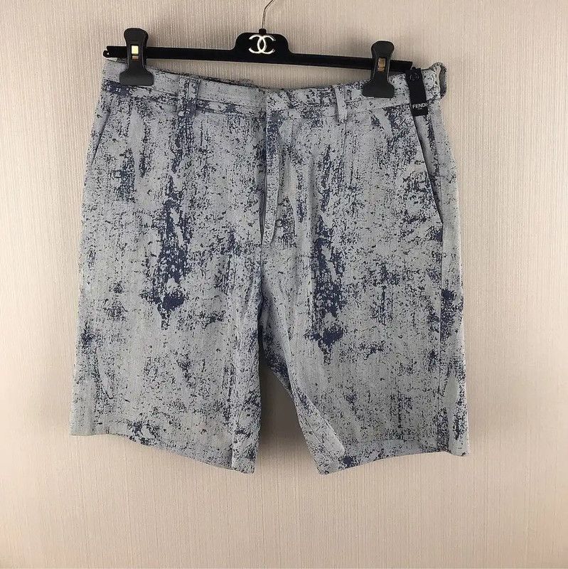 Fendi Fendi Color-Blocked Cotton Men's Shorts 0089 Size US 34 / EU 50 - 1 Thumbnail