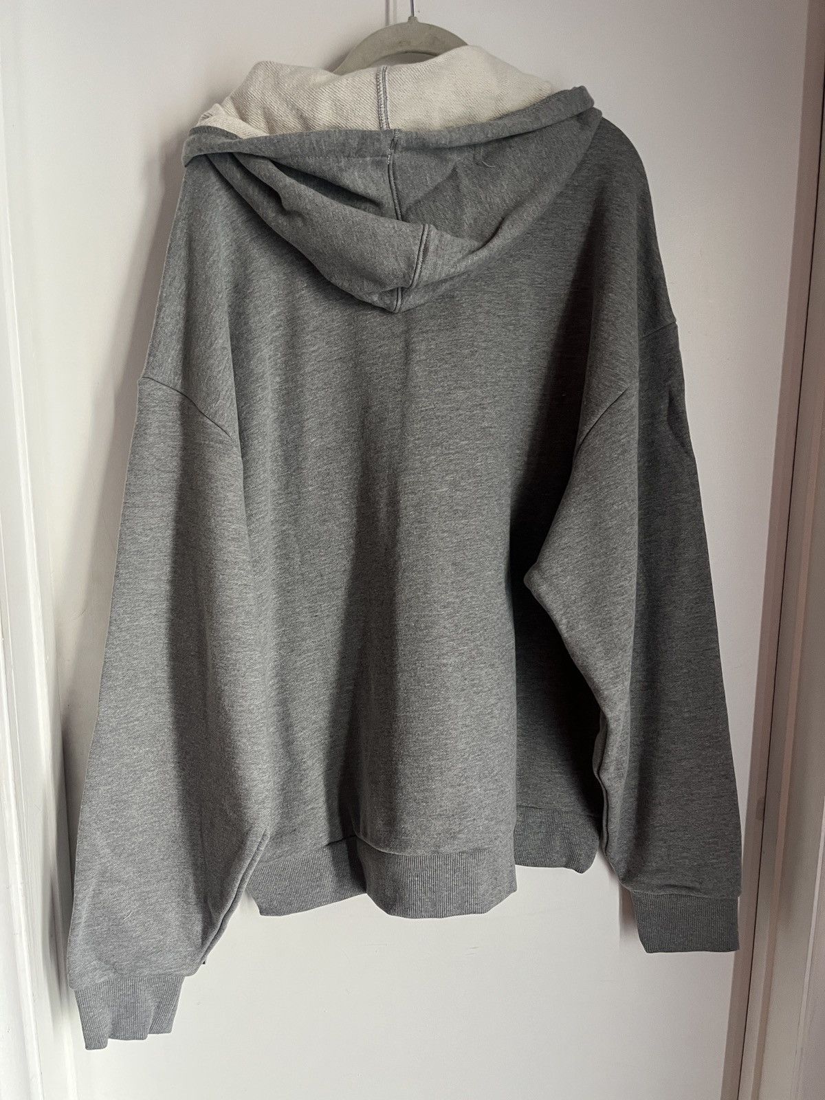 Sandy Liang × Vans NWT Vans X Sandy Liang Spongebob Square Pants Gray Hoodie XL Size XL / US 12-14 / IT 48-50 - 2 Thumbnail