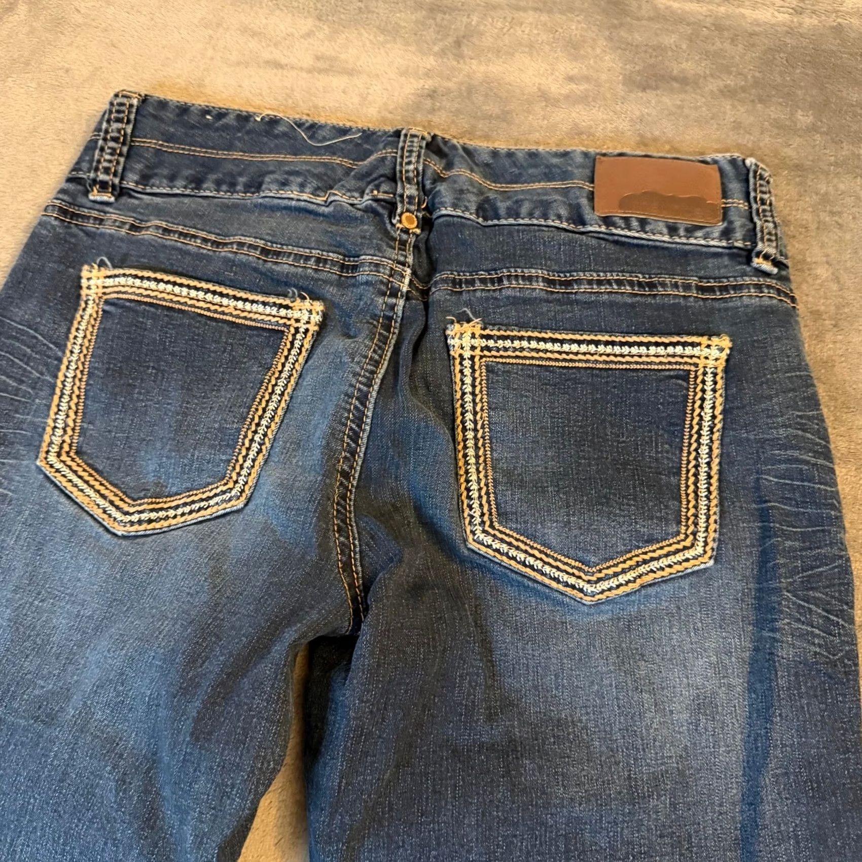 Vintage Maurices Bootcut Jeans Womens 7/8 Denim Dark Wash 30x32 Stretch 5-Pocket Regular 75% Cotton 23% Polyester 2% Spandex Blue Size 30" / US 8 / IT 44 - 3 Thumbnail