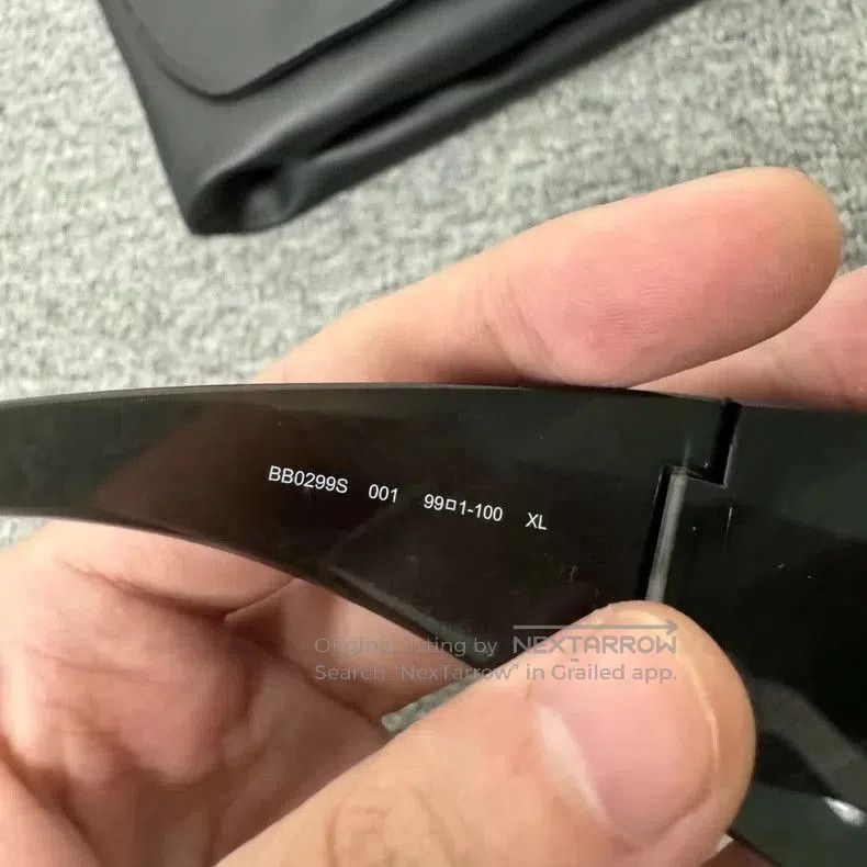 Balenciaga Balenciaga Panther Mask Sunglasses. Size ONE SIZE - 6 Thumbnail