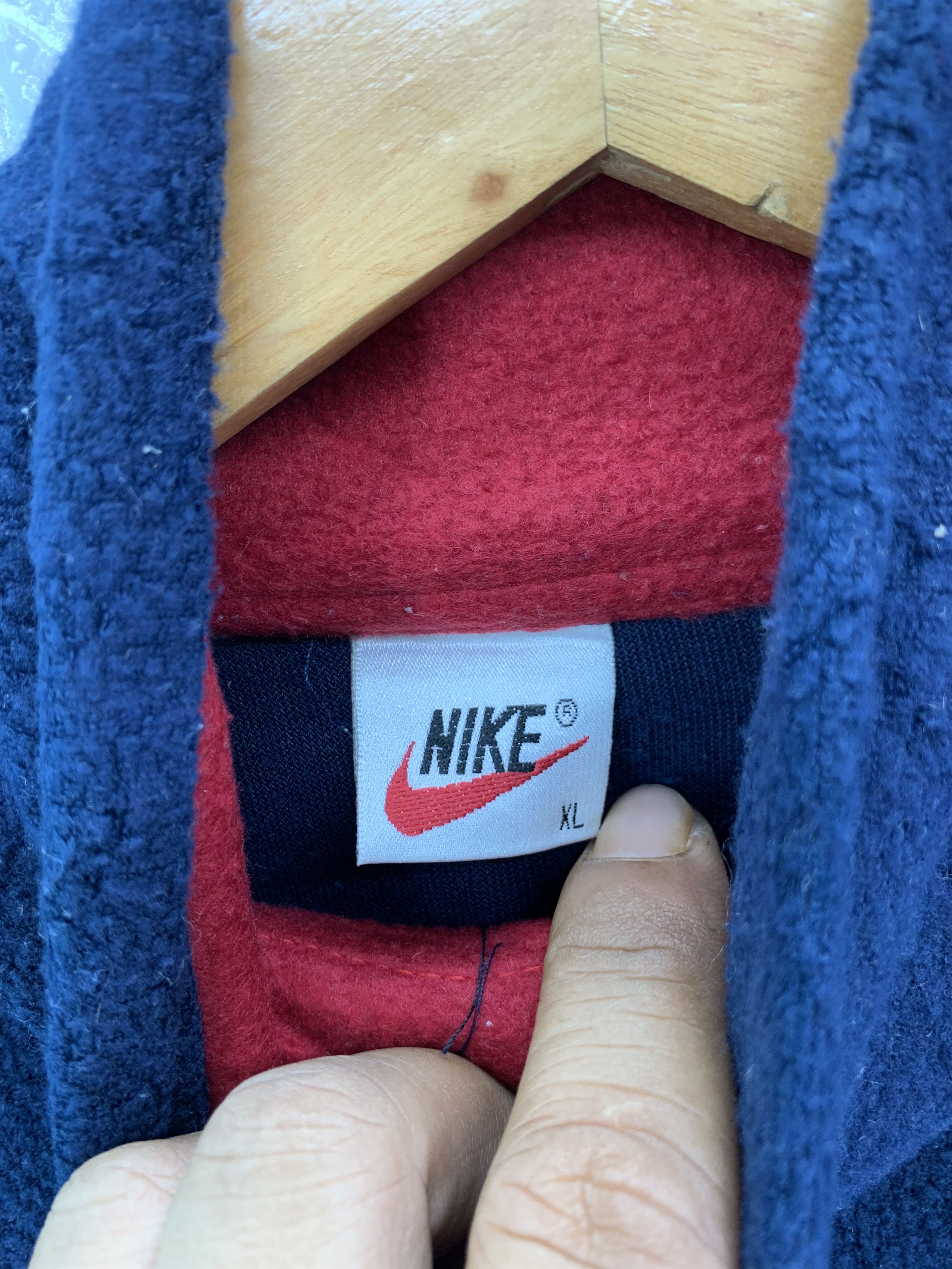 Nike Vintage nike Fleece Sweatshirts Size US XL / EU 56 / 4 - 6 Thumbnail