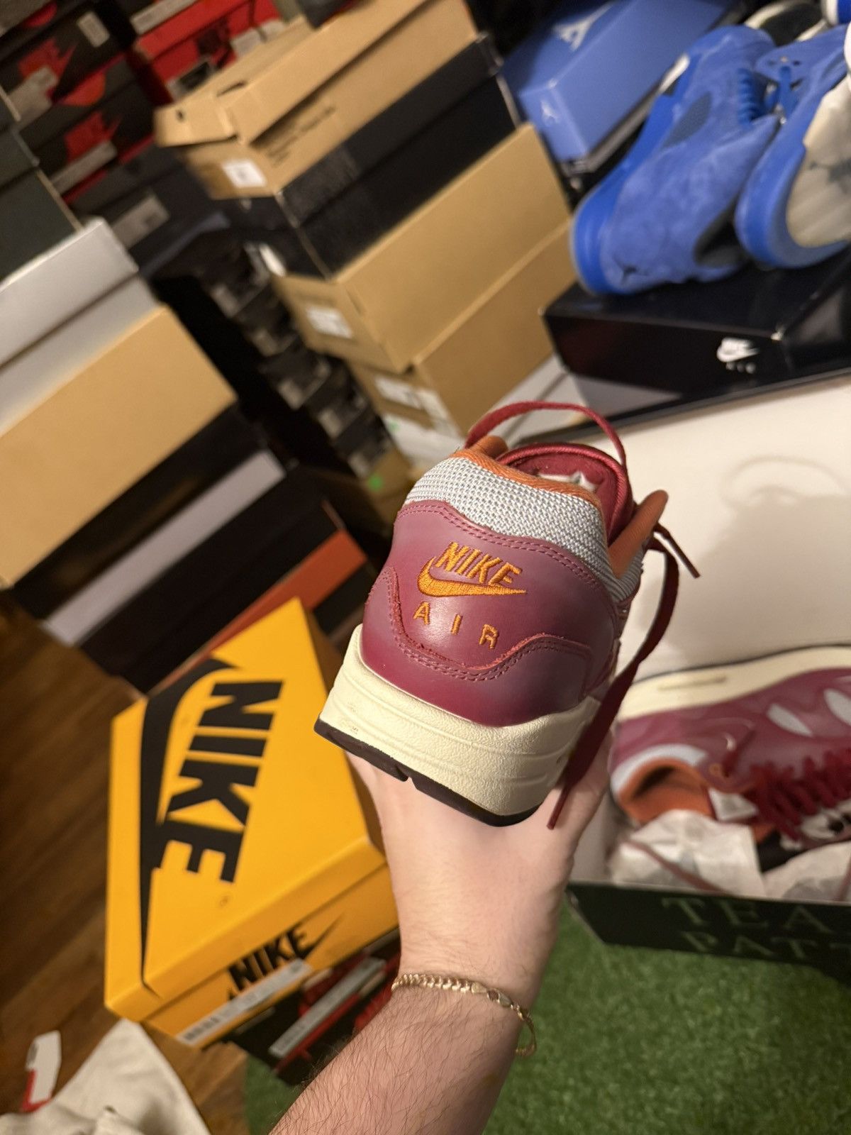 Nike × Patta Nike airmax 1 patta maroon sz 12 Size US 12 / EU 45 - 4 Thumbnail