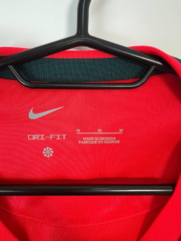 Nike LIVERPOOL FC 2021 2022 HOME SHIRT NIKE Sz M DB2560-688 Size US M / EU 48-50 / 2 - 3 Thumbnail