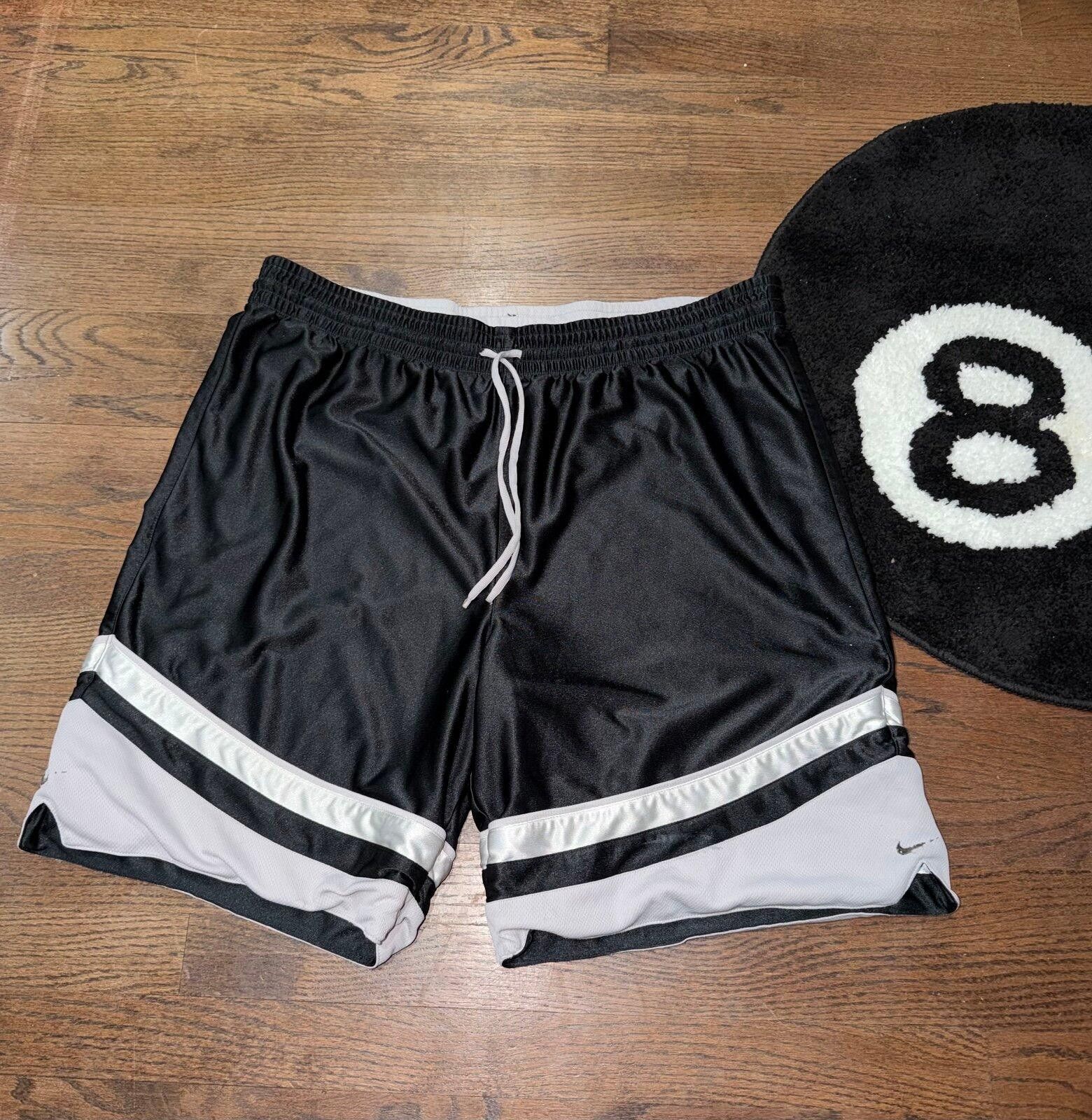 Nike Nike Black Shimmer Dazzle Baggy Hoop Shorts Mens L/XL Size US 36 / EU 52 - 1 Thumbnail