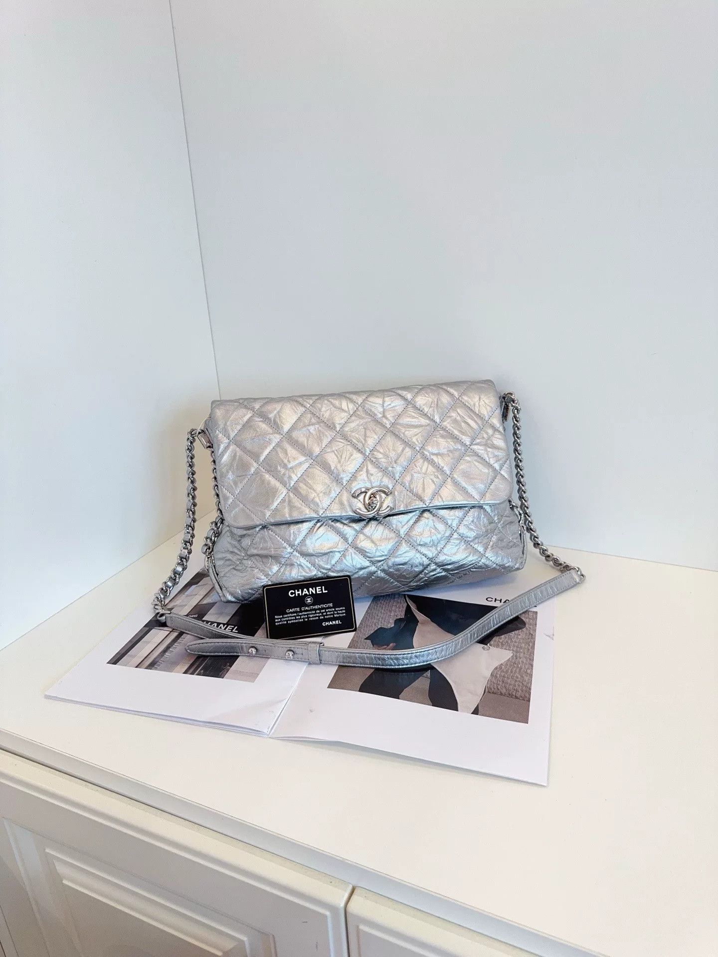 Chanel Pre-loved Bag Very good condition Size ONE SIZE - 1 Thumbnail
