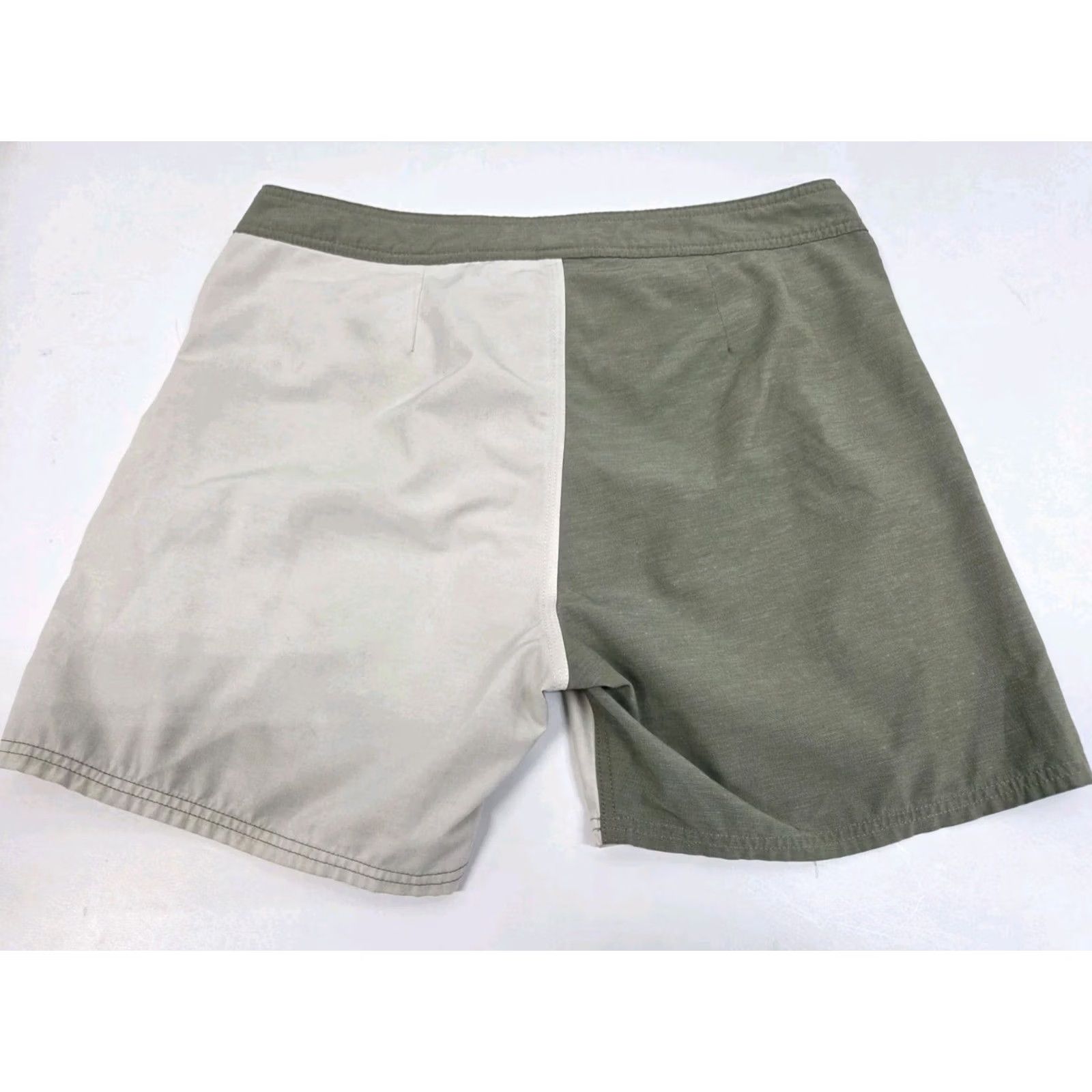 RVCA RVCA Mens Hybrid Shorts Front Pocket Zippered Drawstring Size 31 Green/Beige Regular Inseam 5in Lightweight Quick Dry Beach Casual Mens Size US 31 - 7 Thumbnail