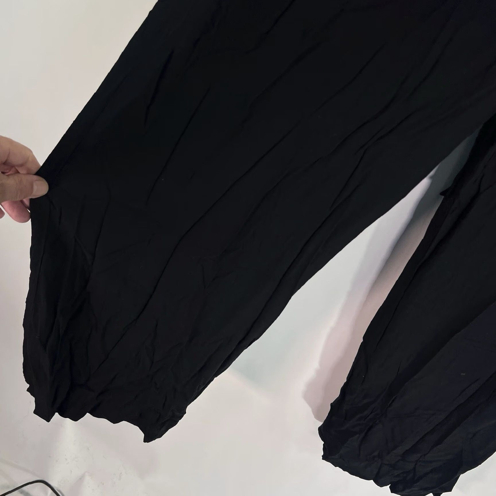 Vintage XHilerations Pants Womens S Black Belted Drawstring Pockets Mid Rise Wide-Leg Lounge Size 28" / US 6 / IT 42 - 7 Thumbnail