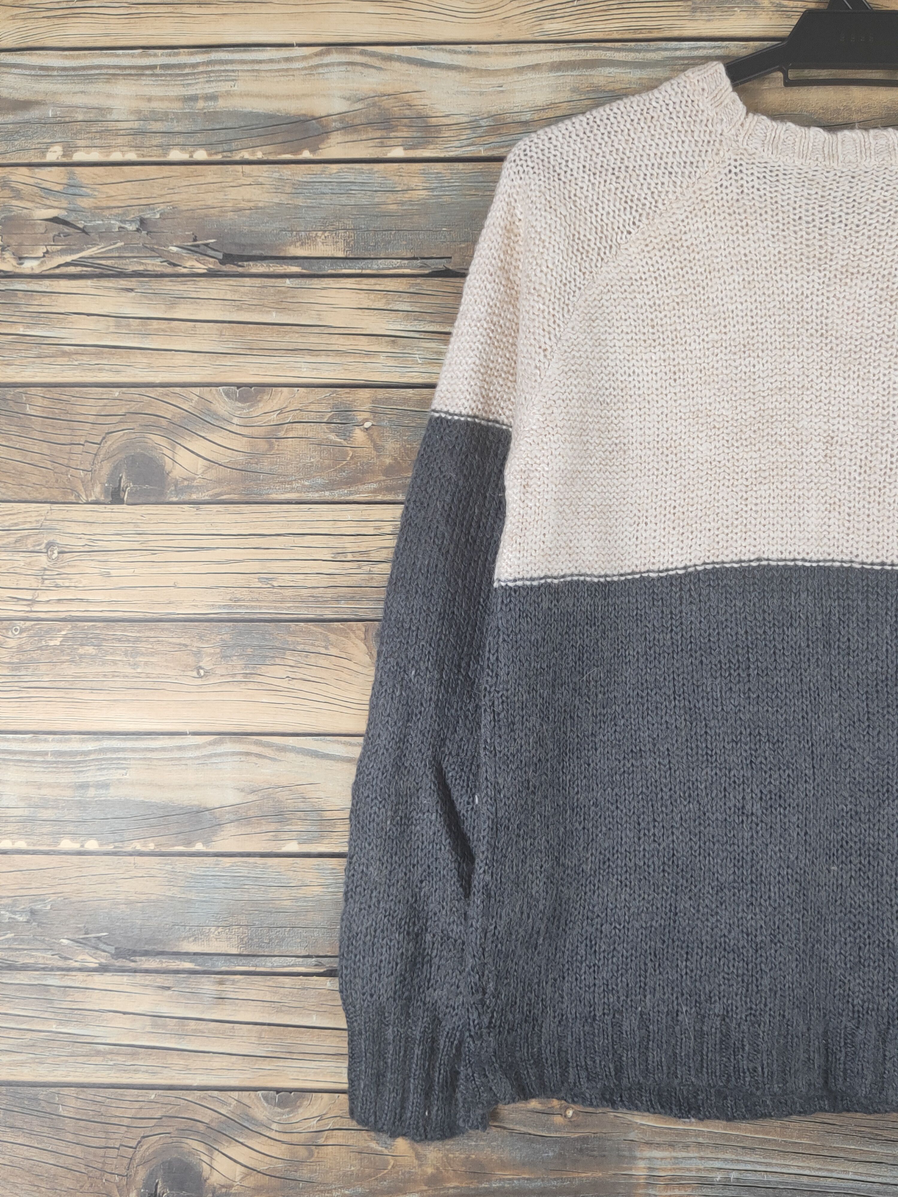 Japanese Brand × Vintage Still Benetton Dark Gray Cream Knitwear Sweatshirts #W1208 Size US S / EU 44-46 / 1 - 8 Thumbnail
