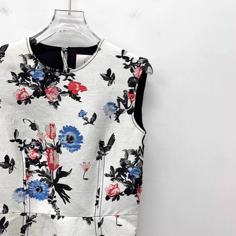 Valentino Valentino White floral print crew neck sleeveless dress Size L / US 10 / IT 46 - 3 Thumbnail