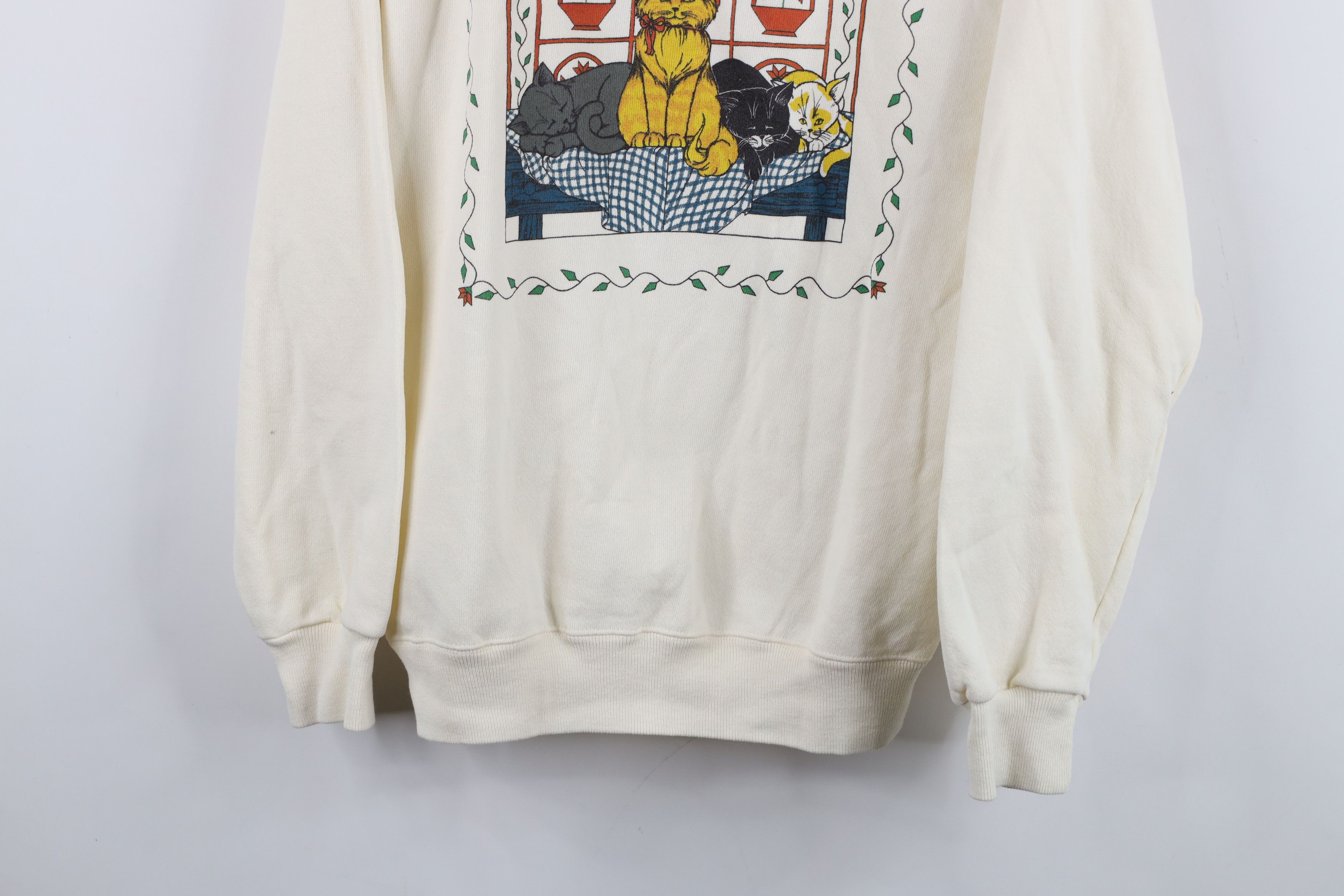Vintage Vintage 80s 90s Streetwear Crewneck Sweatshirt Cream USA Size L / US 10 / IT 46 - 3 Thumbnail