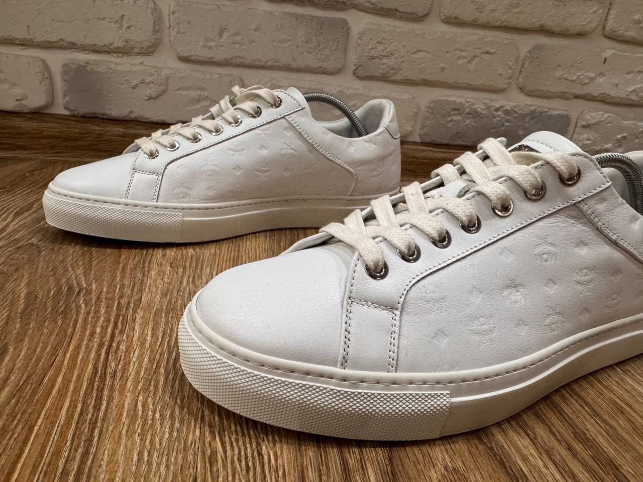 MCM MCM Men's Leather Sneakers Size 41 US 8 Size US 8 / EU 41 - 7 Thumbnail