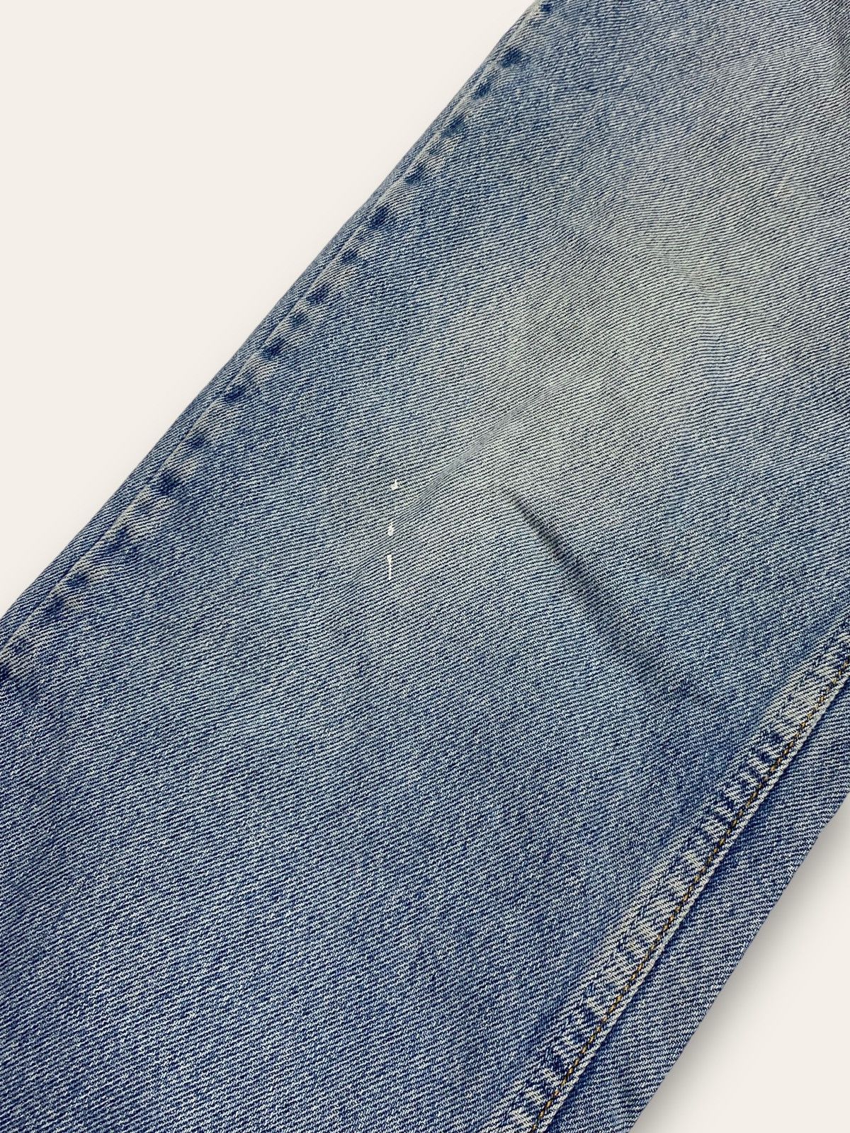 Jean Vintage LEVI'S Light Wash Blue Distressed Baggy Jeans Size US 28 / EU 44 - 14 Thumbnail