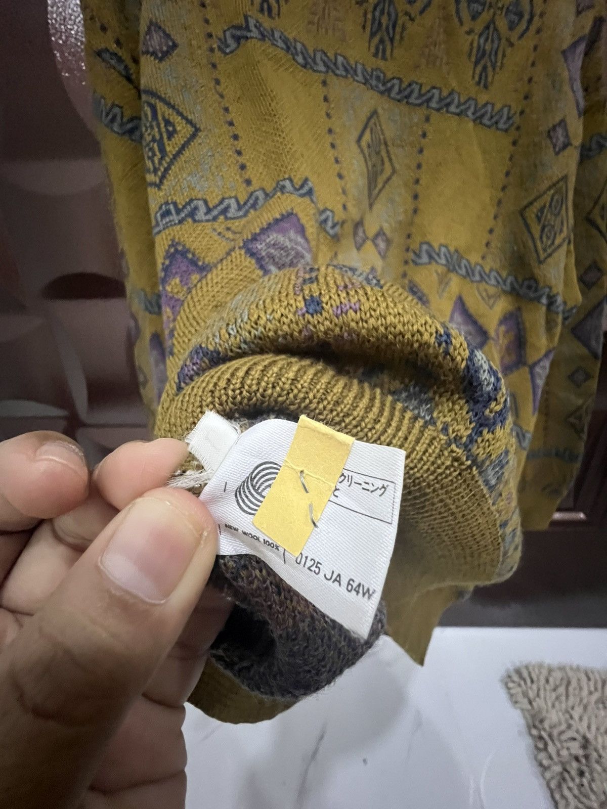 Japanese Brand SERAMIS Vintage AztecNordic Aran Isles Tribal Knit Sweater Size US L / EU 52-54 / 3 - 6 Thumbnail