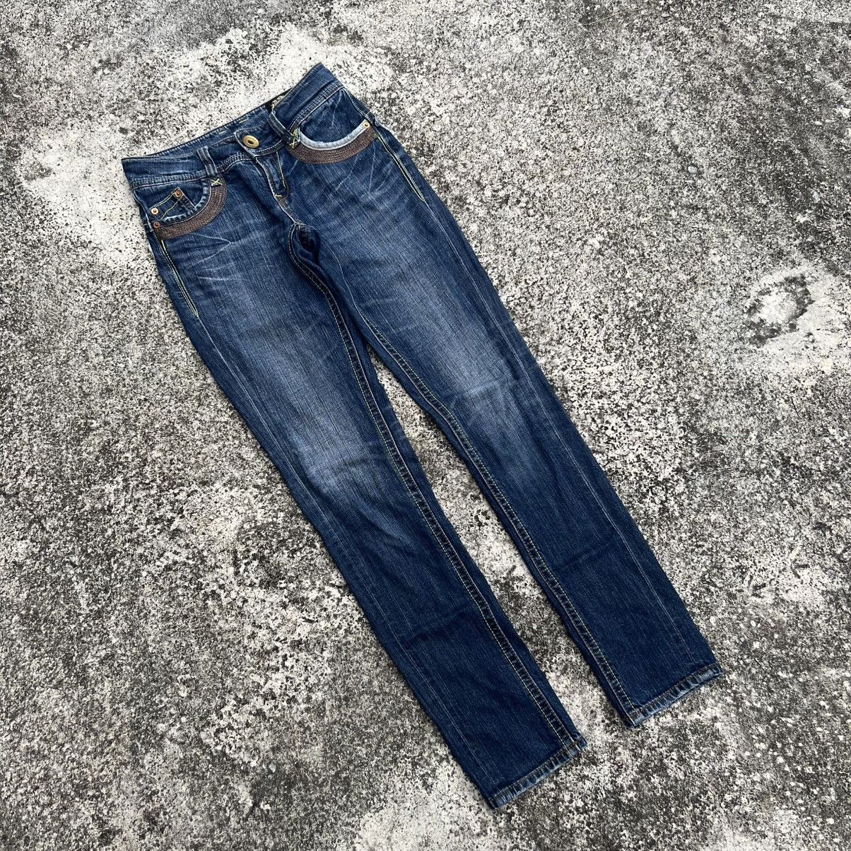 Japanese Brand “BACK NUMBER” EMBROIDERY SLIM FIT PUNK JEANS Size US 27 - 3 Thumbnail