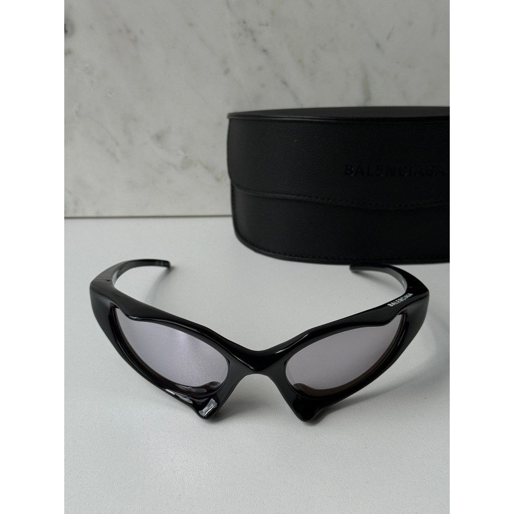 Balenciaga NEW Balenciaga BB0352S Mask Sunglasses in Black Mirror Size ONE SIZE - 3 Thumbnail