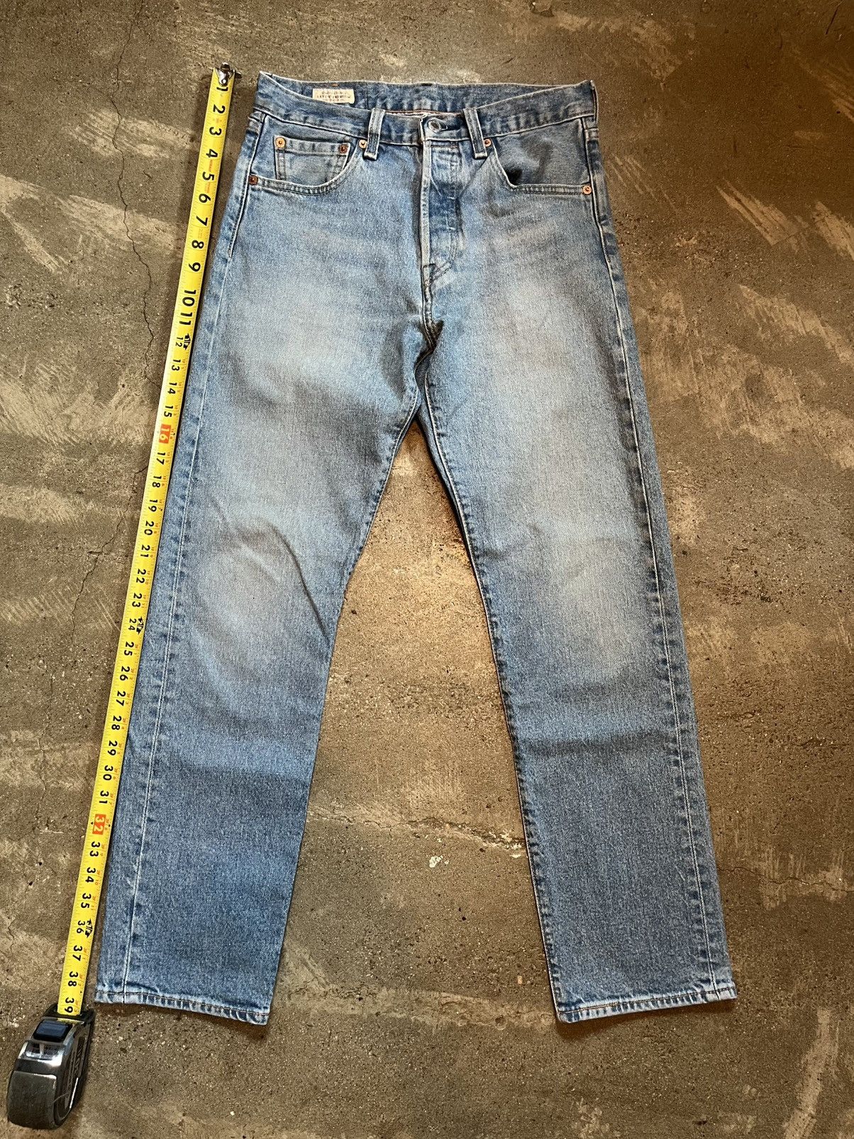 Levi's Levis Premium 501 93’ Size US 29 - 2 Thumbnail