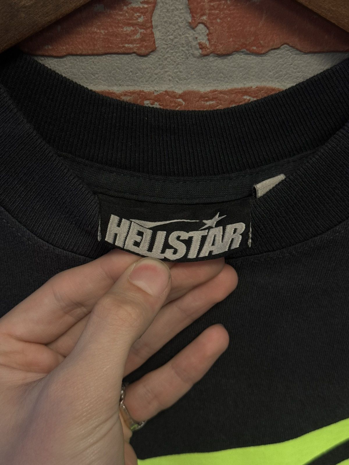 HELLSTAR Hellstar Black Neon Logo Tee Shirt 100% Authentic Size XS Size US XS / EU 42 / 0 - 6 Thumbnail