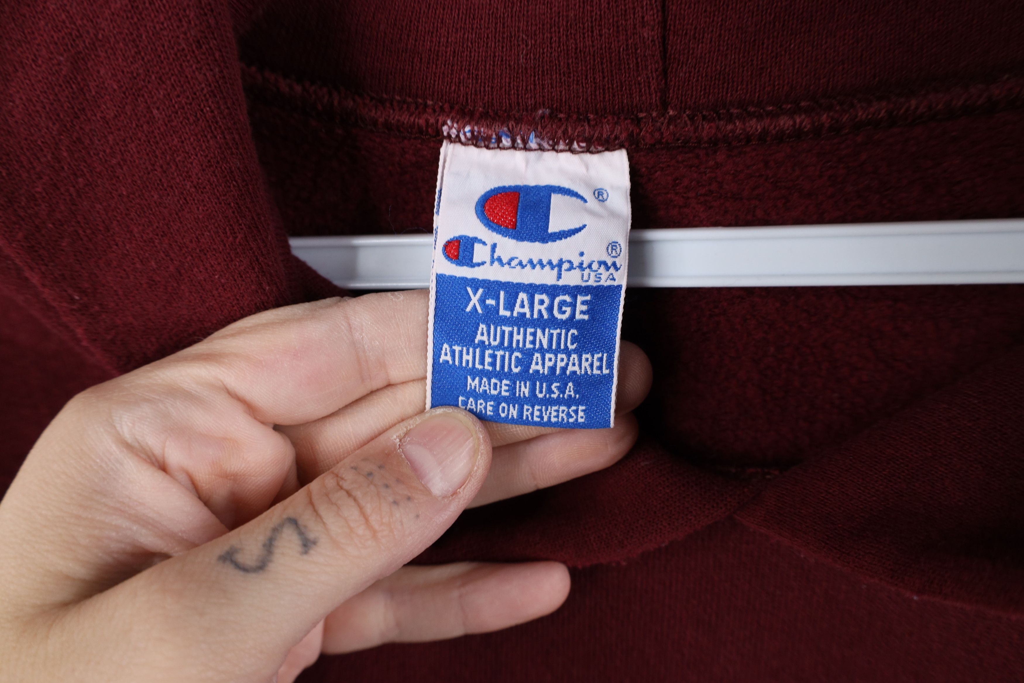 Champion Vintage 90s Champion Augustine Hoodie Sweatshirt Burgundy Size US XL / EU 56 / 4 - 10 Thumbnail