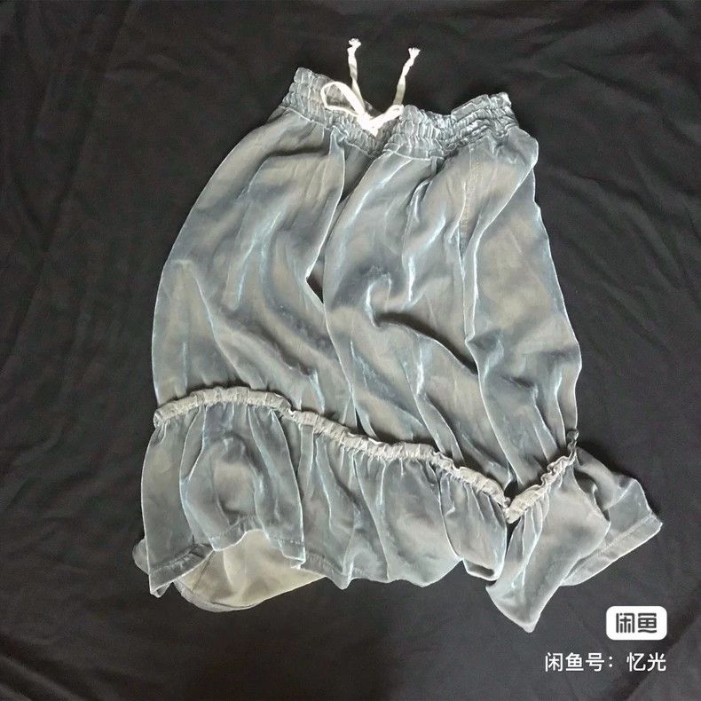 Comme des Garcons Comme Des Garcons size S Velvet skirt overskirt Size 23" - 2 Thumbnail