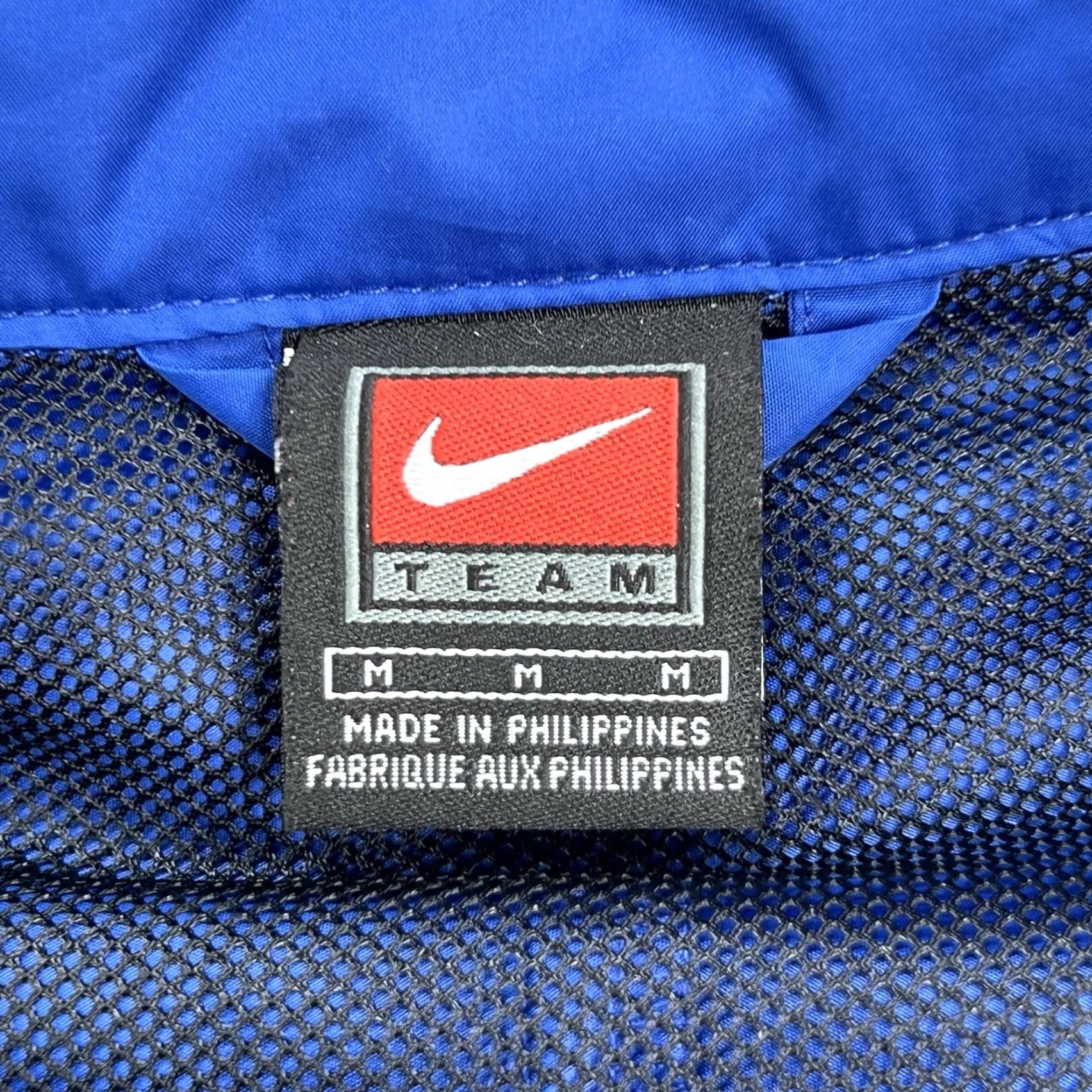 Nike VINTAGE Nike Jacket Men’s Medium Hooded Windbreaker Y2K Full Zip Blue Flaw Size US M / EU 48-50 / 2 - 7 Thumbnail