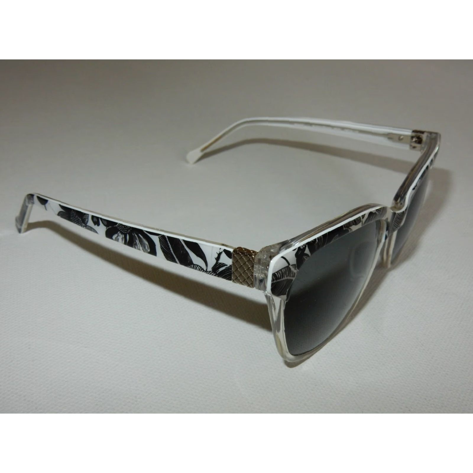 Vera Bradley Vera Bradley Sunglasses Frames Only Women Black & White Midnight Paisley 56mm 16mm 135mm Size ONE SIZE - 3 Thumbnail