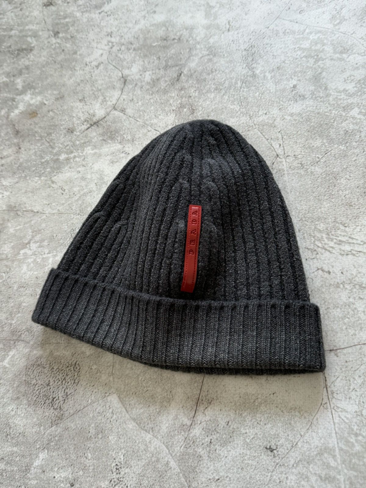 Prada Prada Wool Beanie with Red Logo Tab Size ONE SIZE - 1 Thumbnail